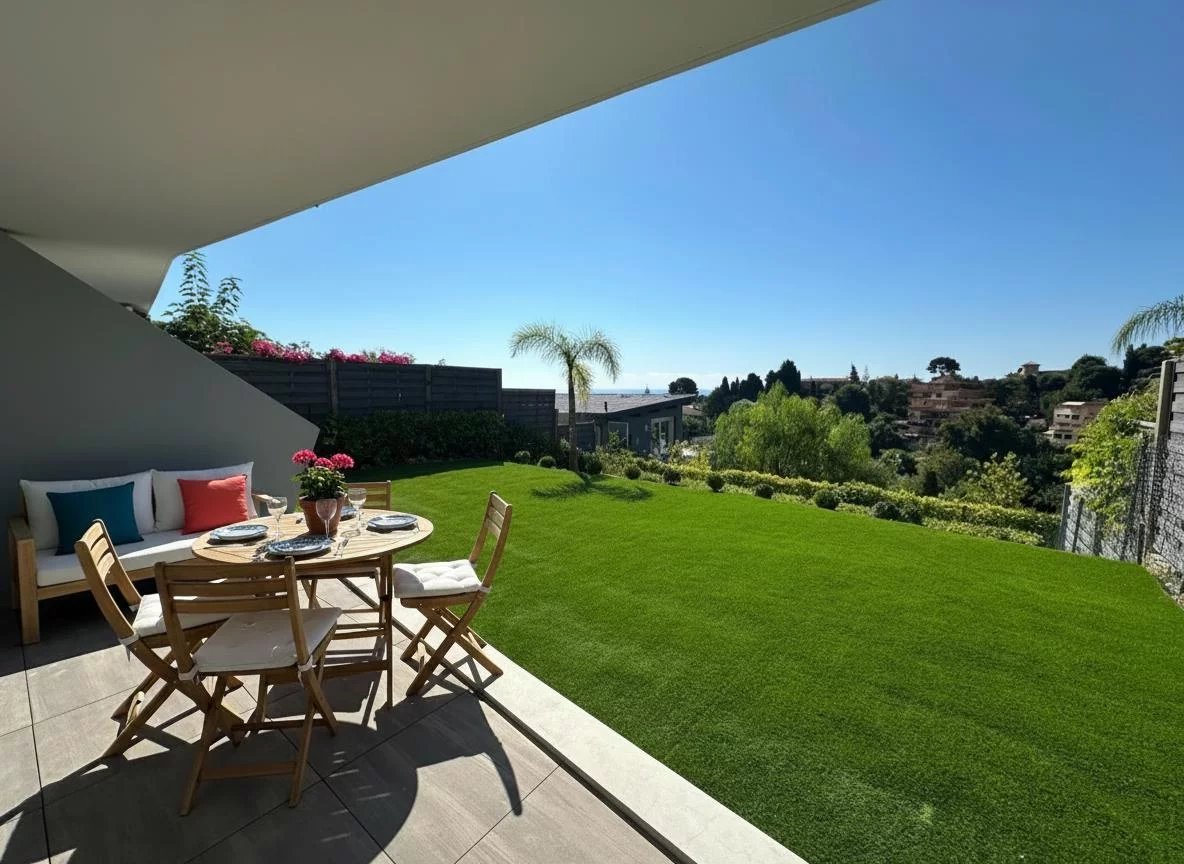 Roquebrune-Cap-Martin - Appartement avec jardin privatif de 130 m²