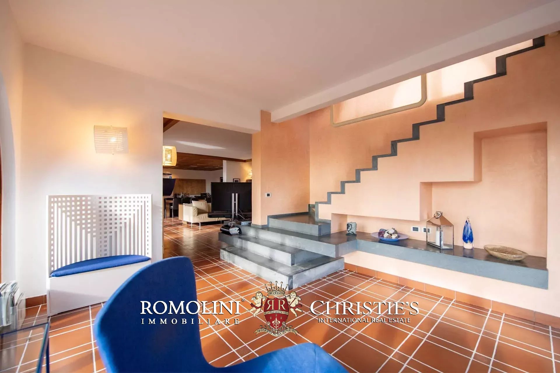 5 Bedroom Villa/Townhouse's Image 41