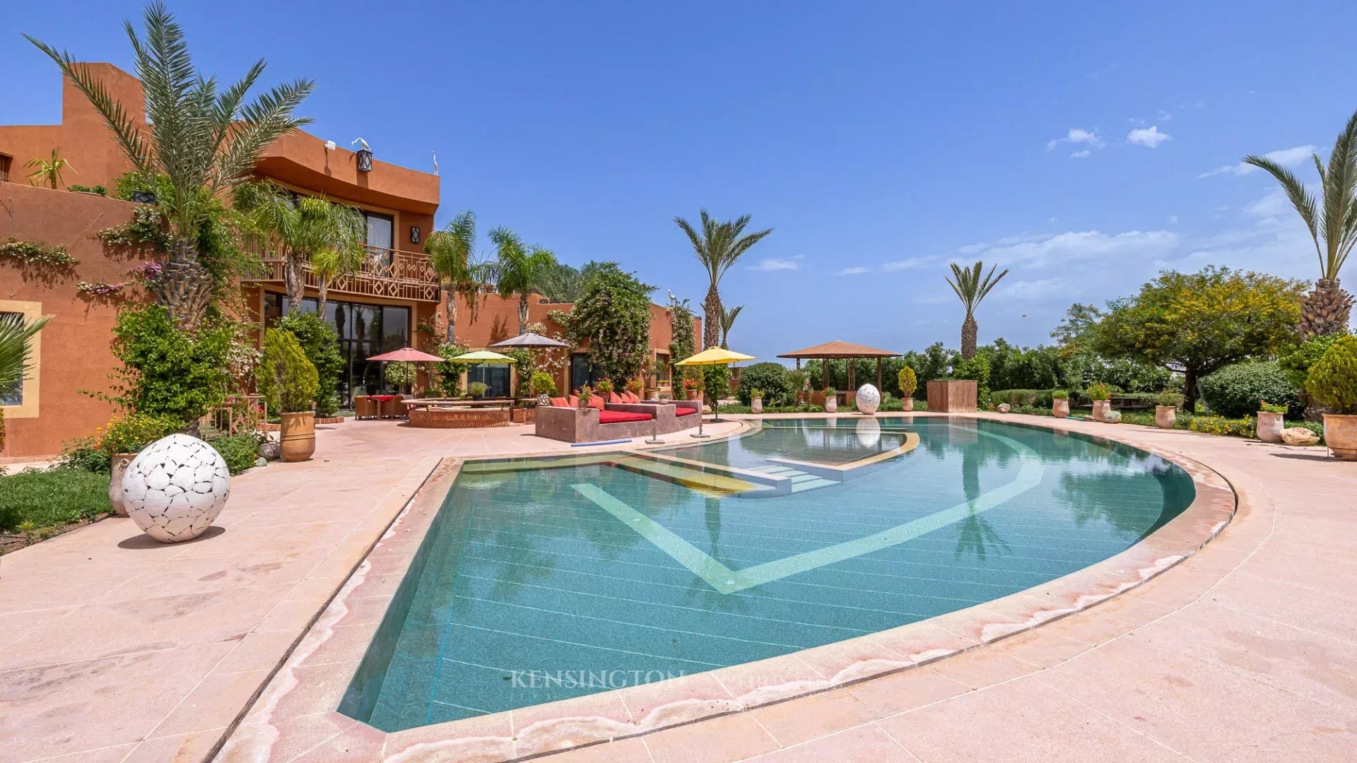 9 Bedroom Villa/Townhouse's Image 22