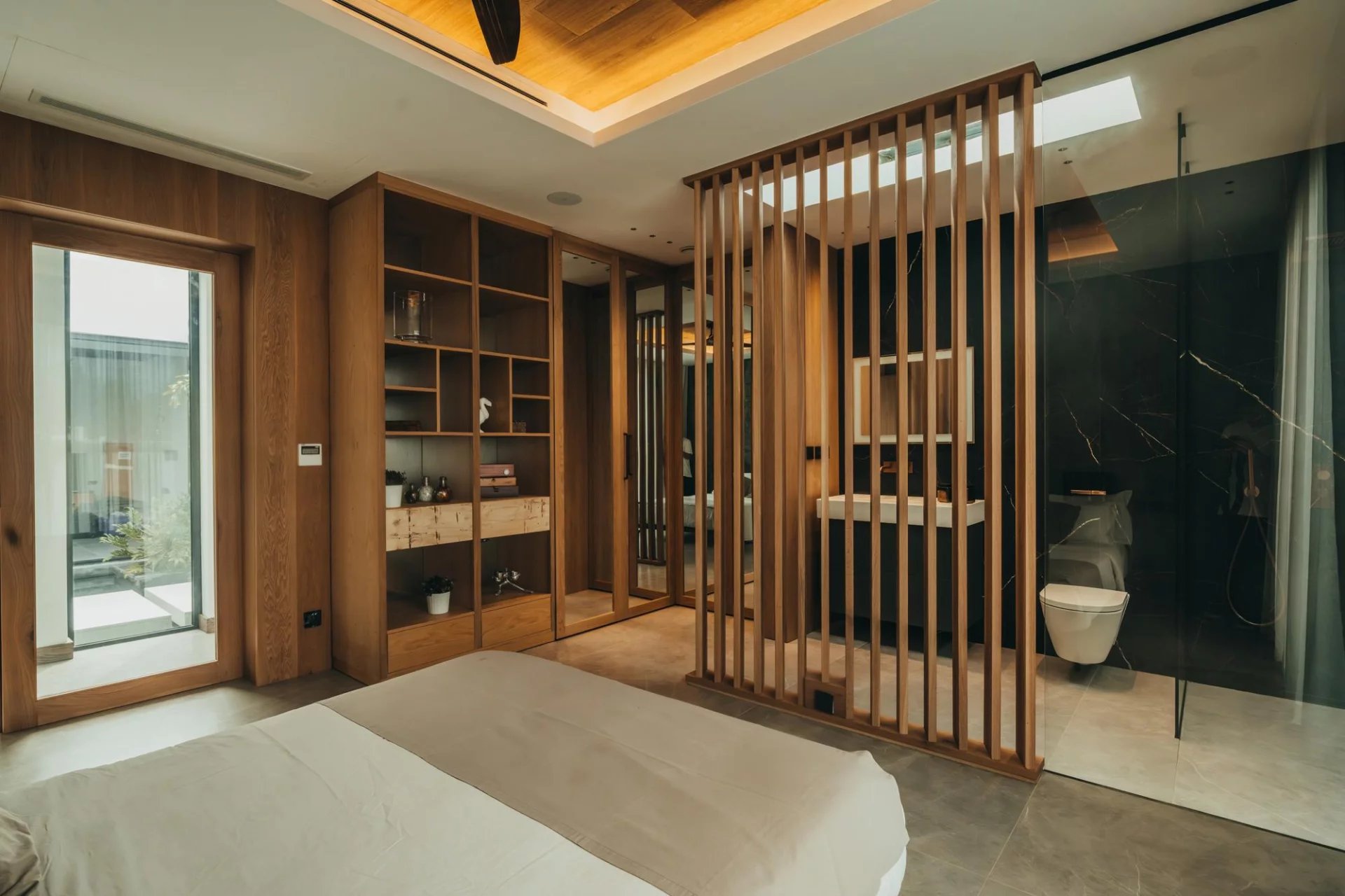 Luxury Villa with Golf Views and High-End Features