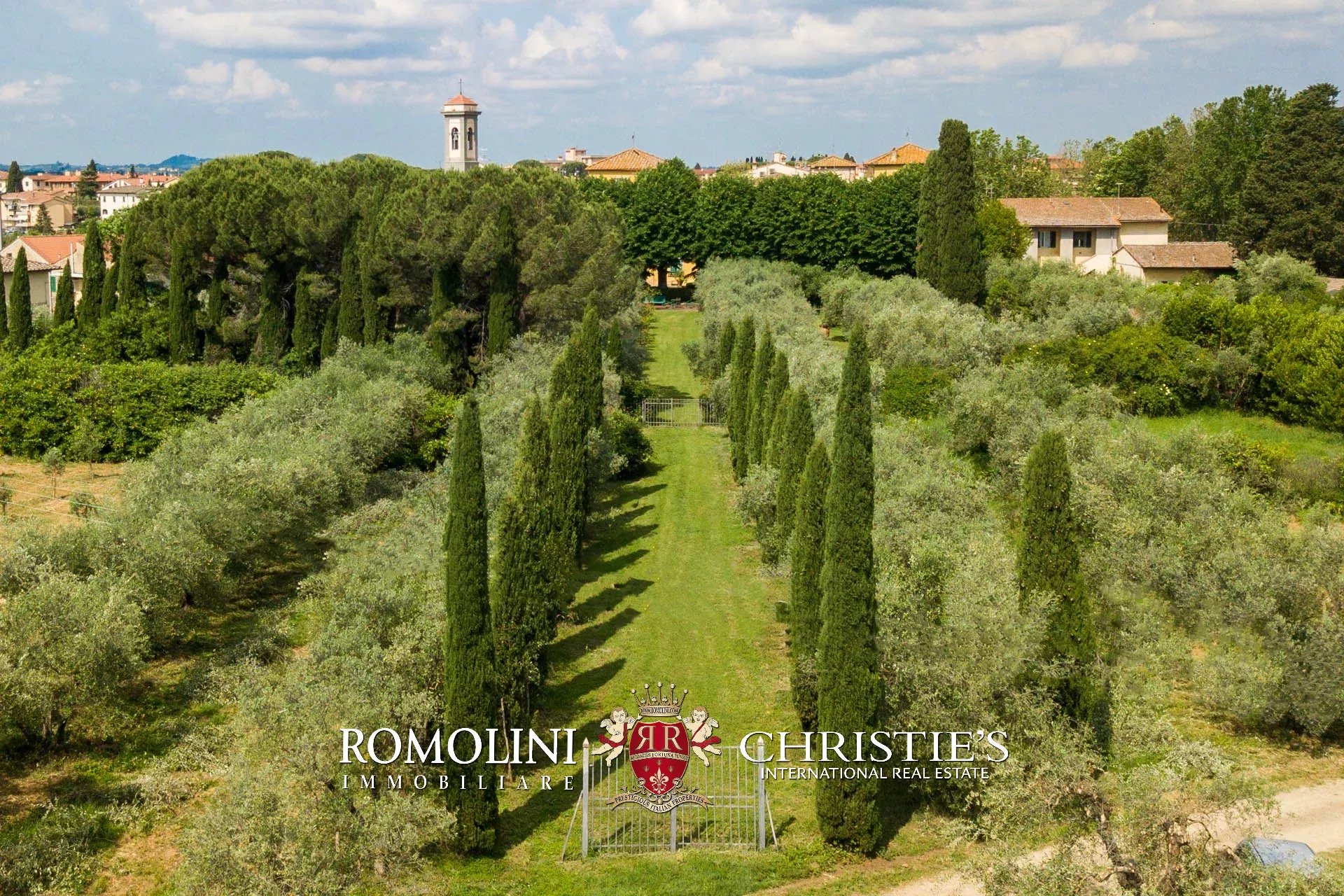 16 Bedroom Vineyard's Image 16