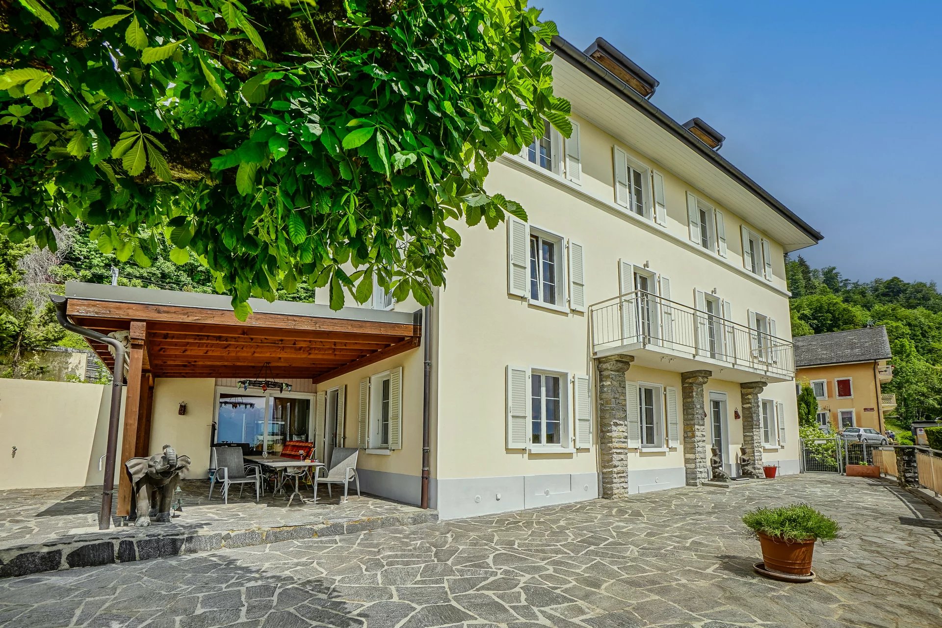 Rare opportunity: exceptional property at unbeatable price