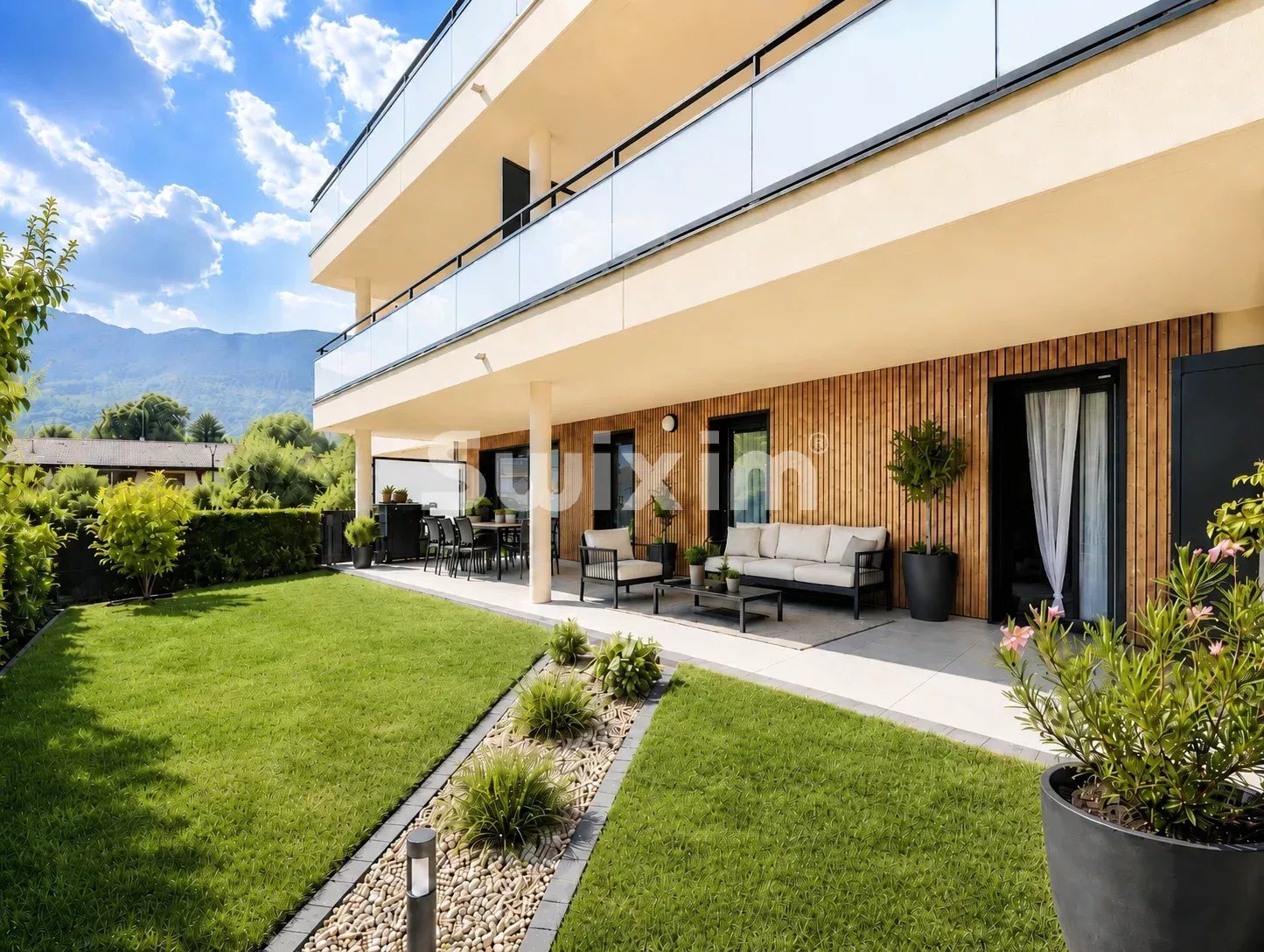 Appartement T4 de 76m2 avec terrasse, jardin, cave et parkings!