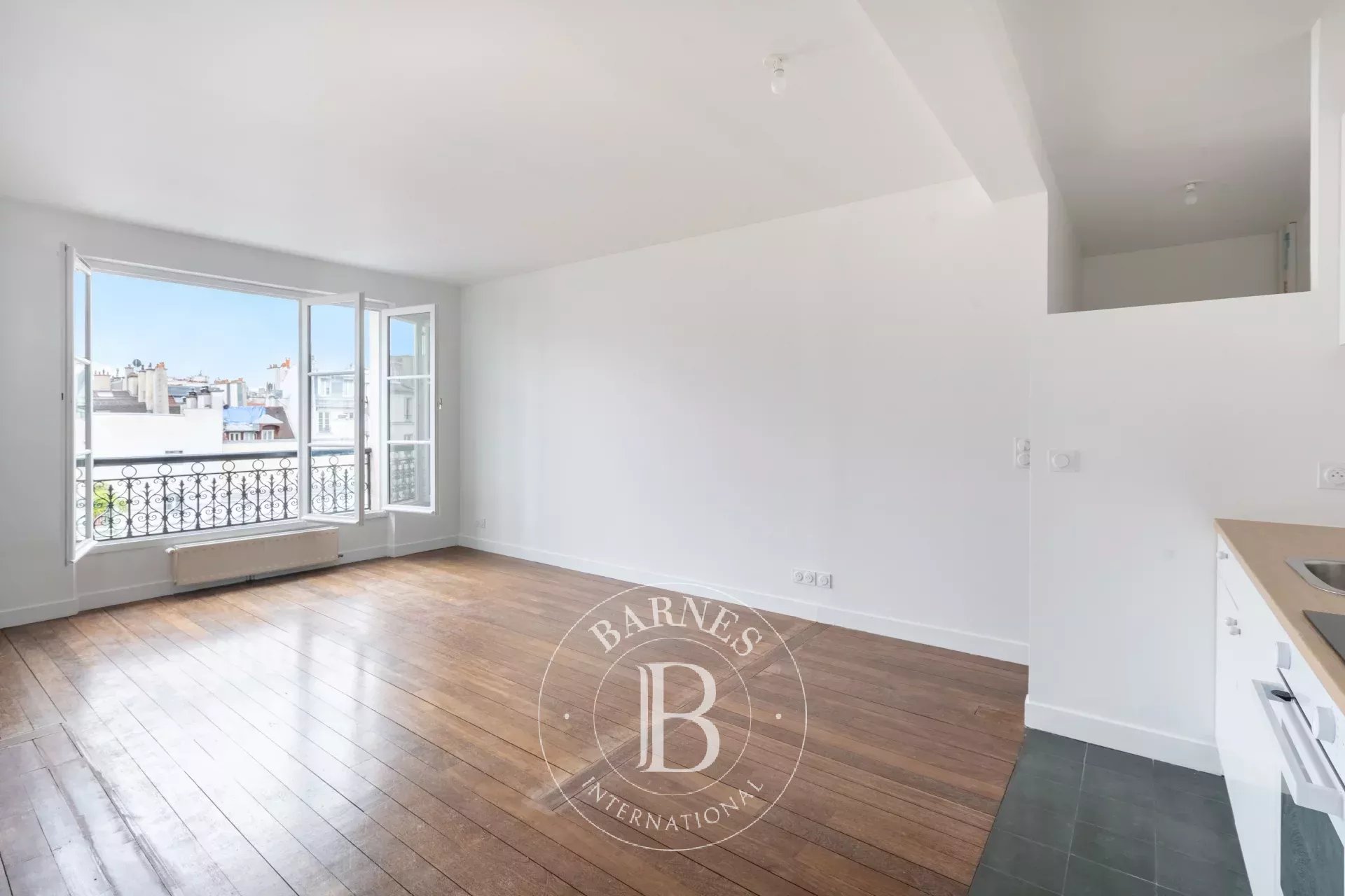 Daire Paris 3ème - picture 5