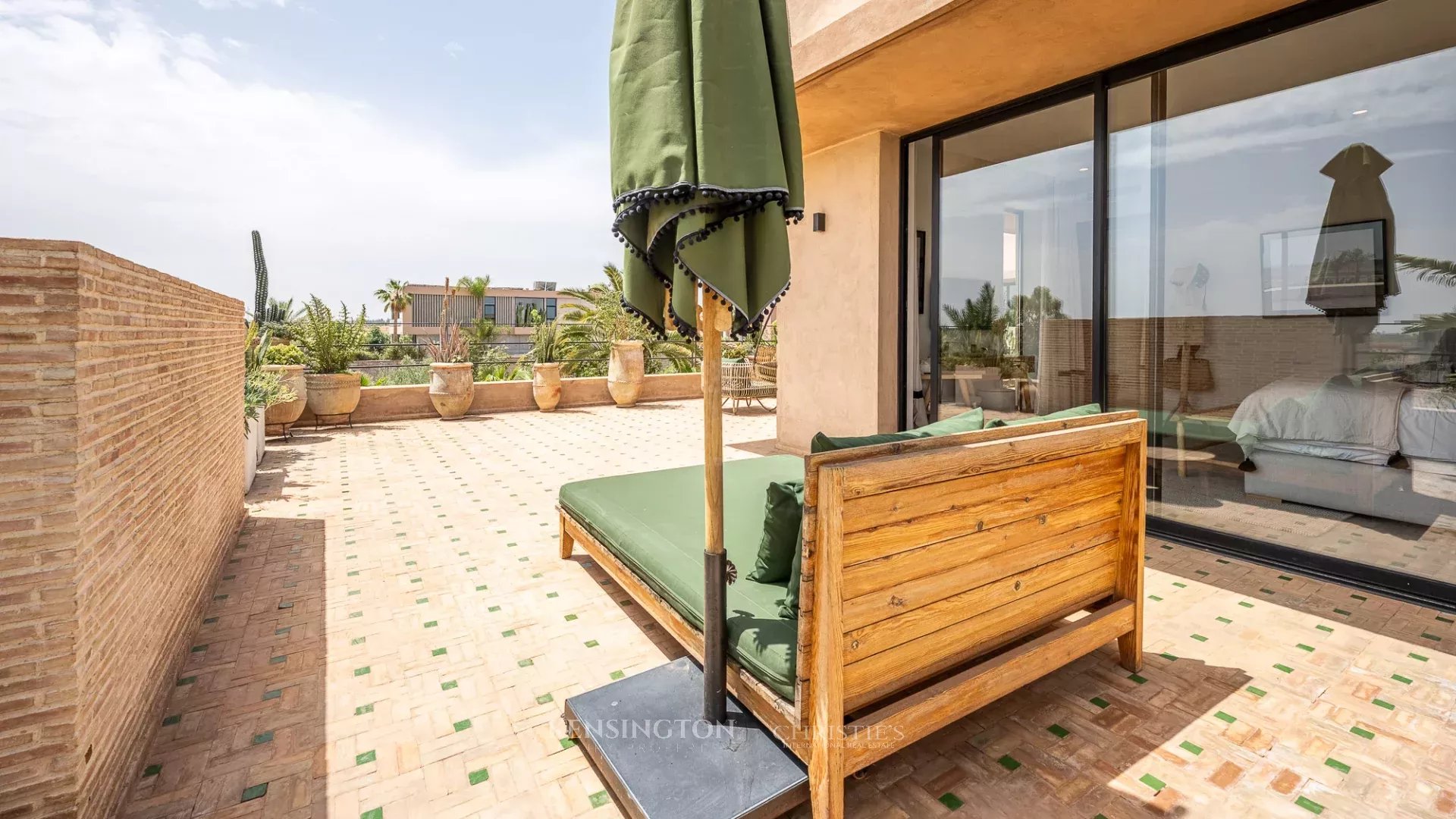 6 Bedroom Villa/Townhouse's Image 49