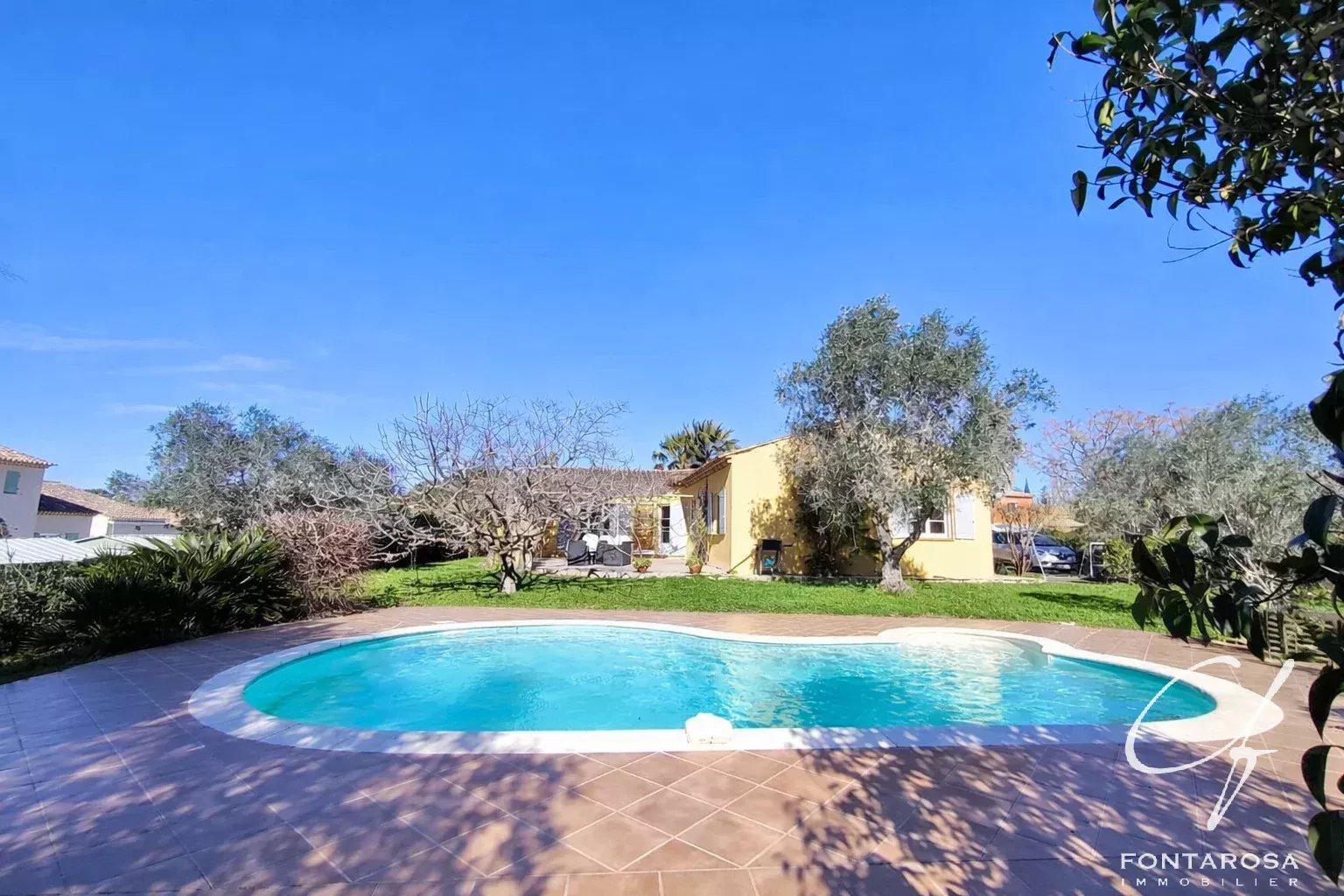 Agence immobilière de 