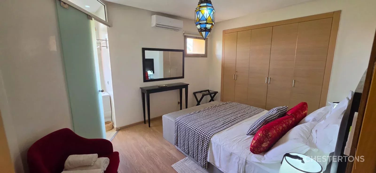  Image of Villa - 6 Bedrooms for Sale in Marrakech-Ménara-Marrakech-Morocco, Image 25