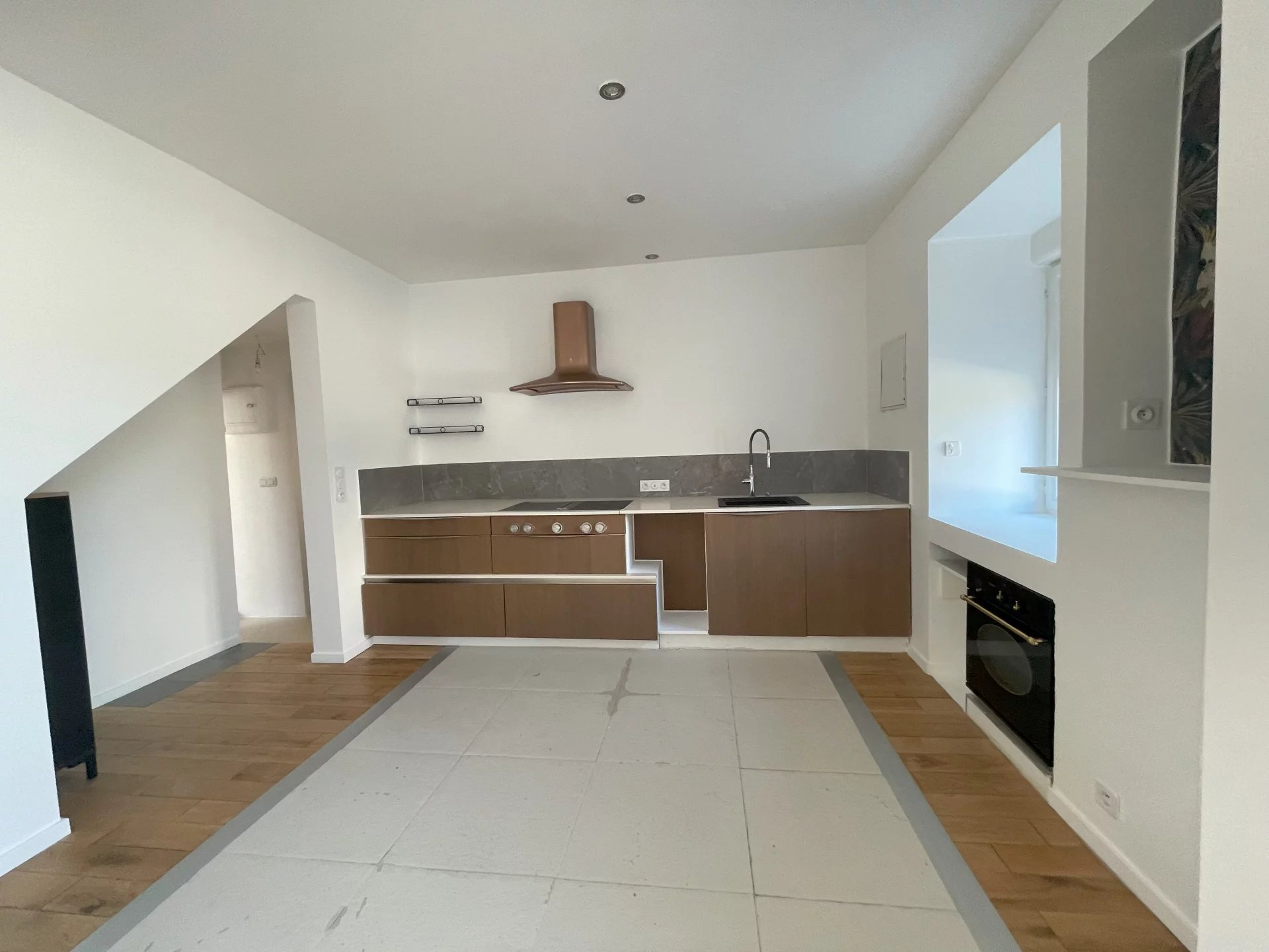 EXCLUSIVITÉ - A PIREY, Charmante maison de village – 90 m² sur 2 niveaux — photo 3