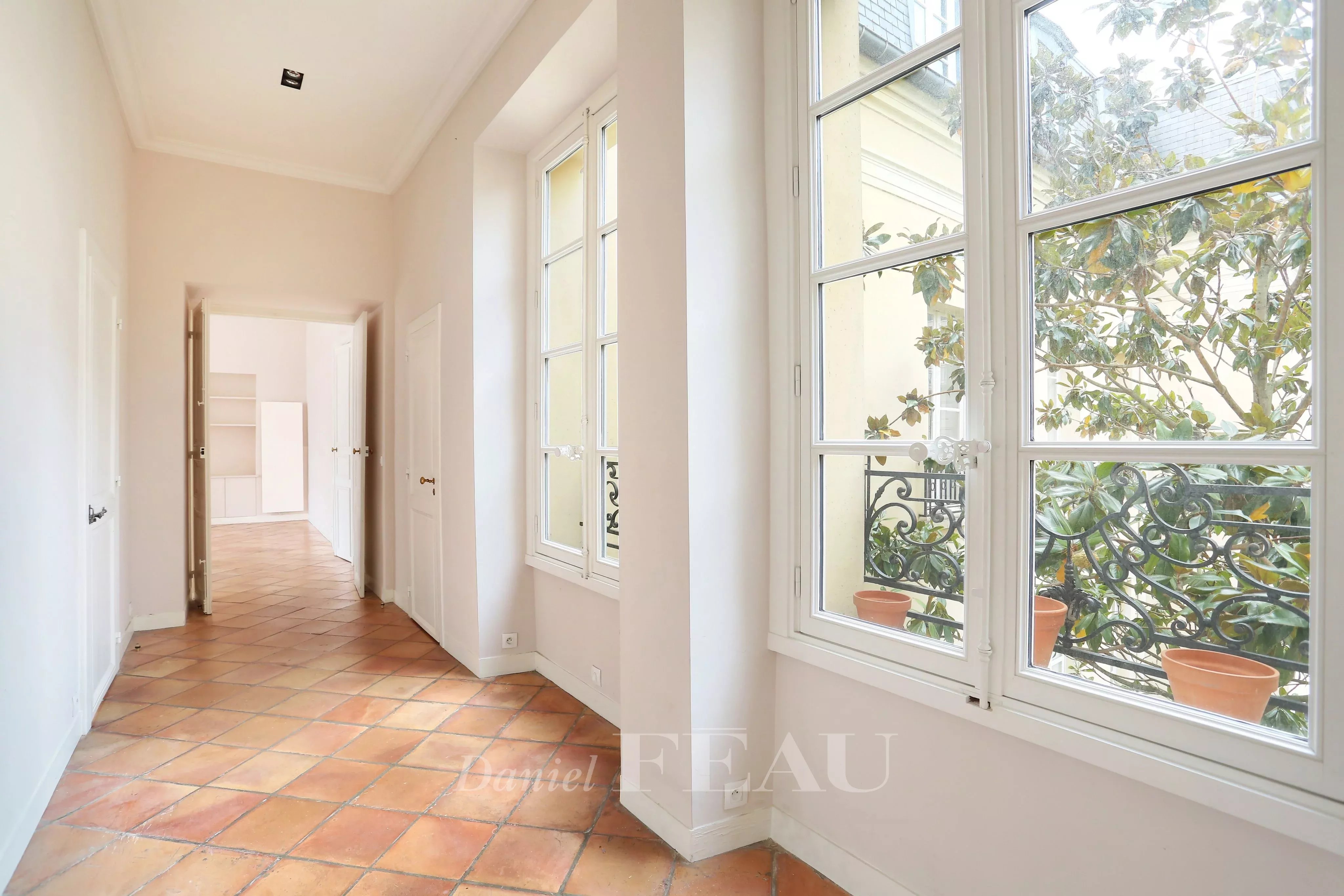Hallway Natural light Tile