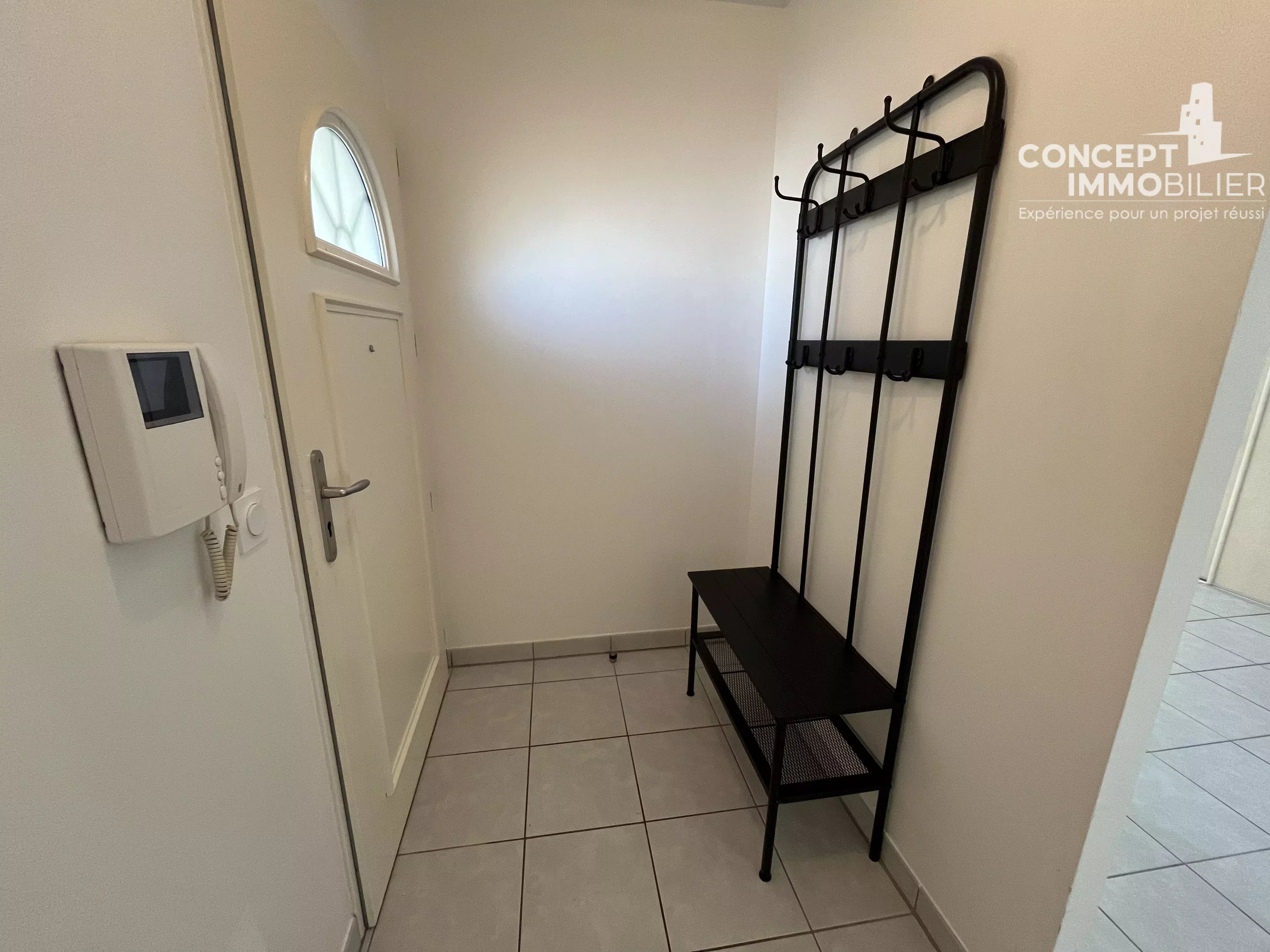 Appartement meublé - T4 avec terrasse, jardin et parking à Basse-Ham