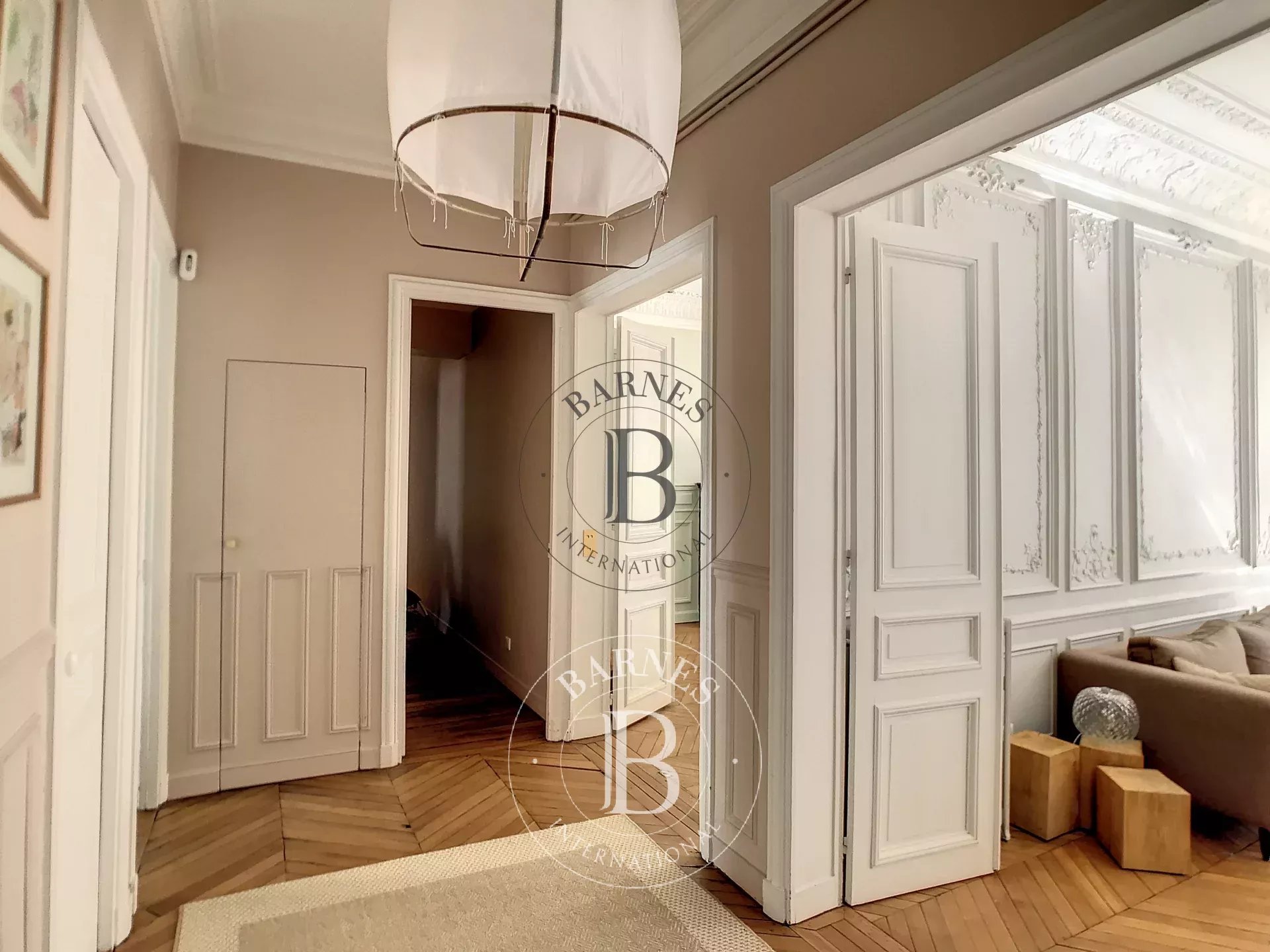 Daire Paris 8ème - picture 15