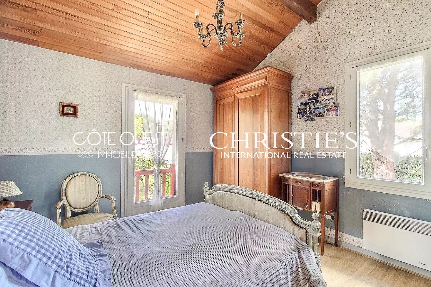 5 Bedroom Villa/Townhouse's Image 7
