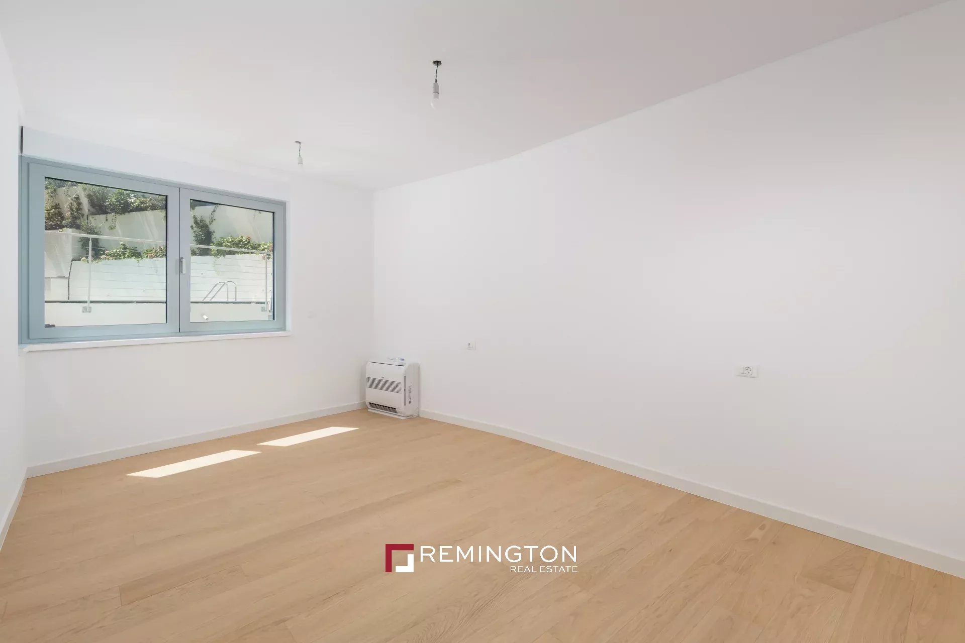 4 Bedroom Apartment/Flat's Image 5