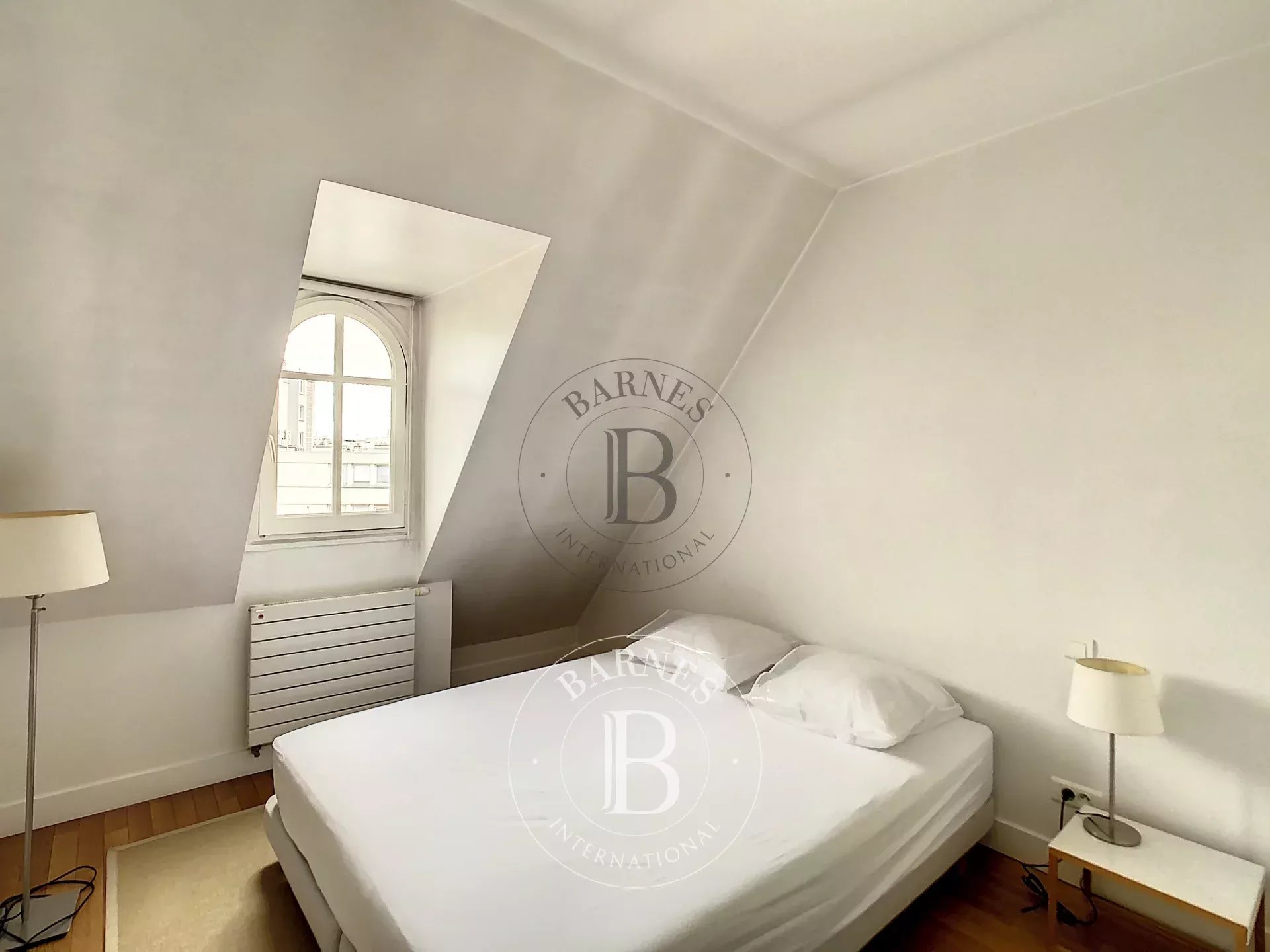 Daire Paris 8ème - picture 6