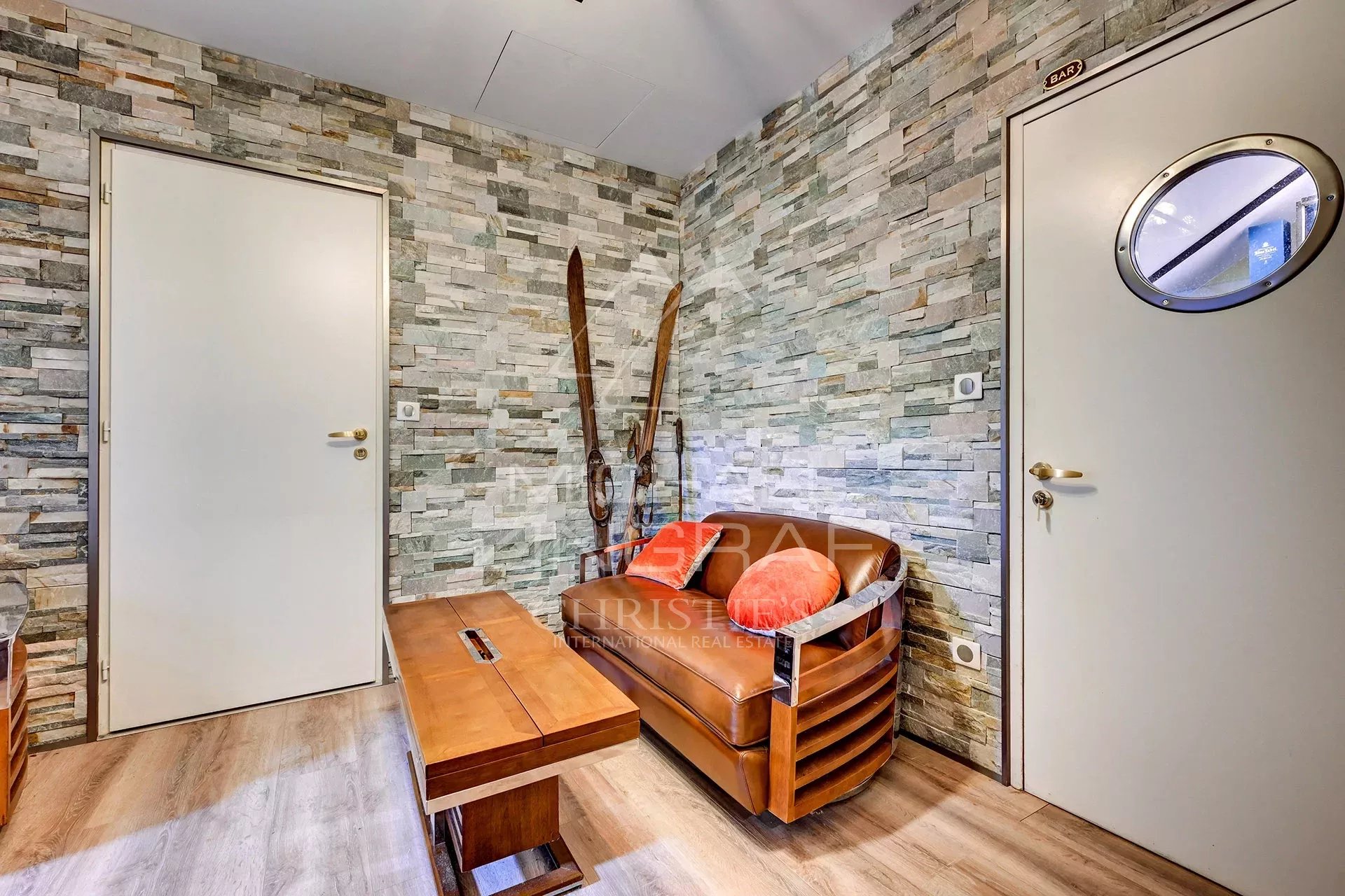 4 Bedroom Villa/Townhouse's Image 21