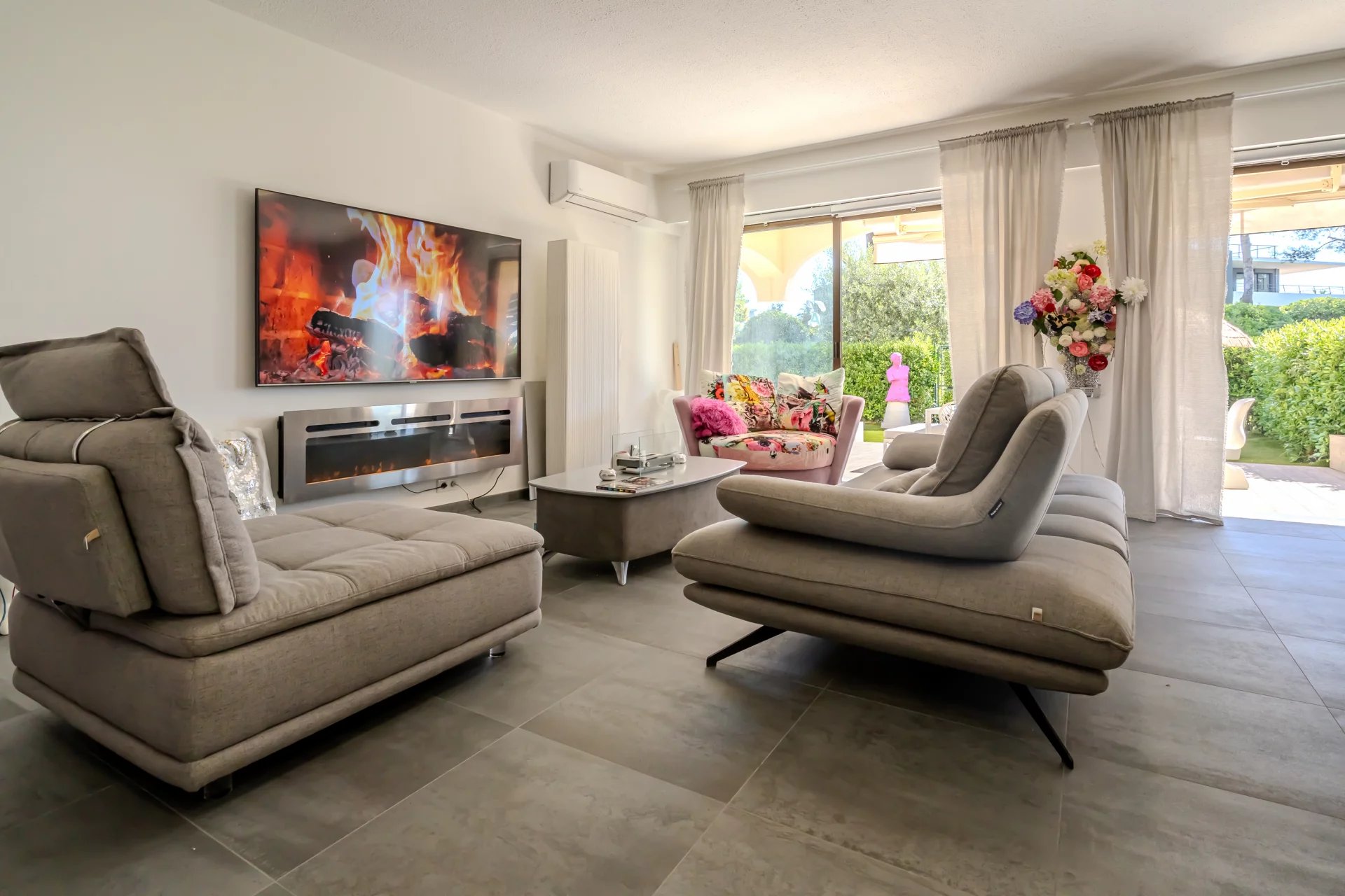 Sale Apartment Villeneuve-Loubet