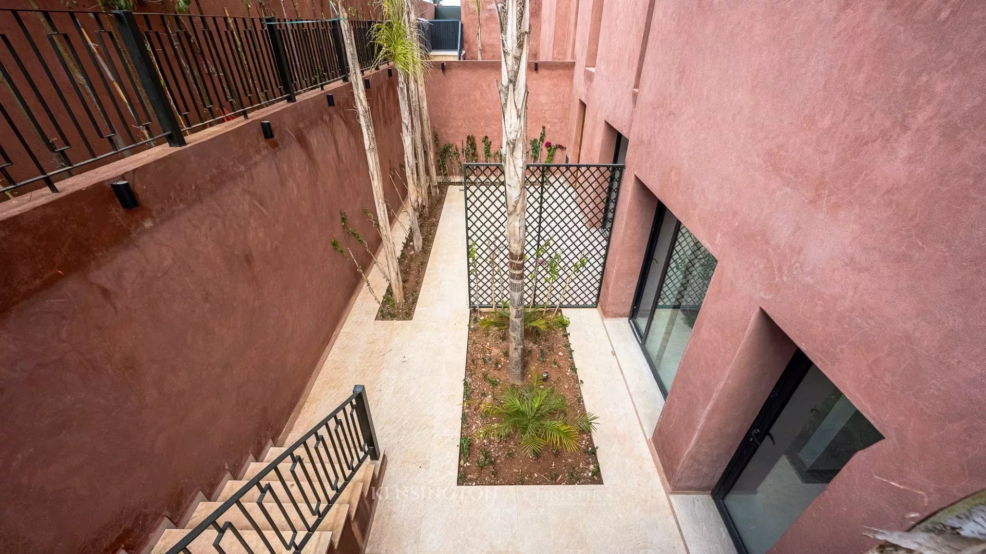 5 Bedroom Villa/Townhouse's Image 30