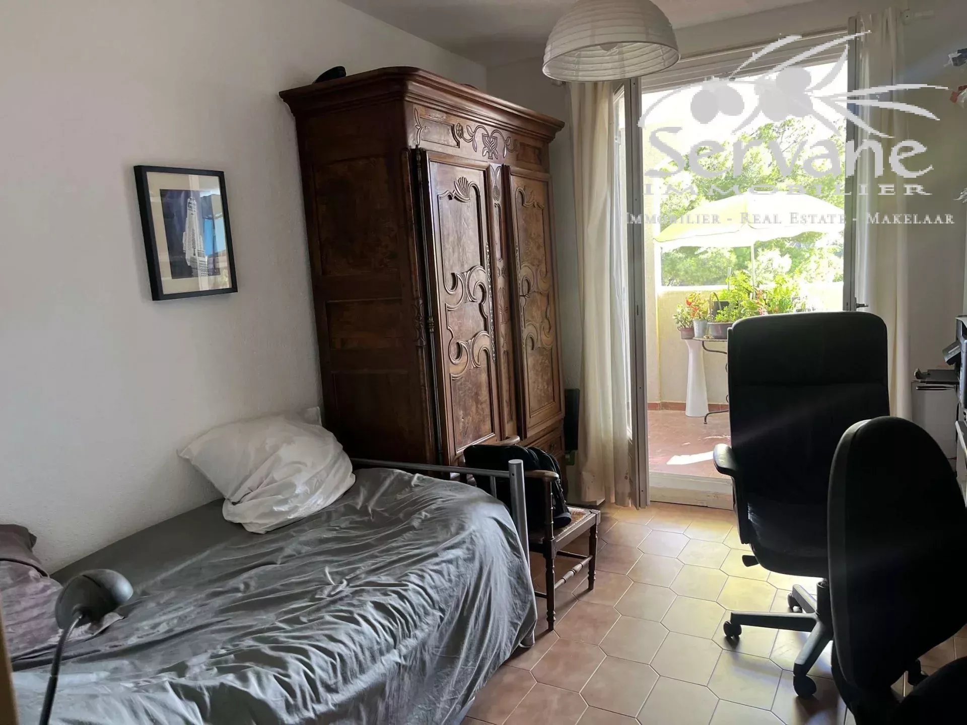 CAVALAIRE 2 BEDROOMS APPARTMENT