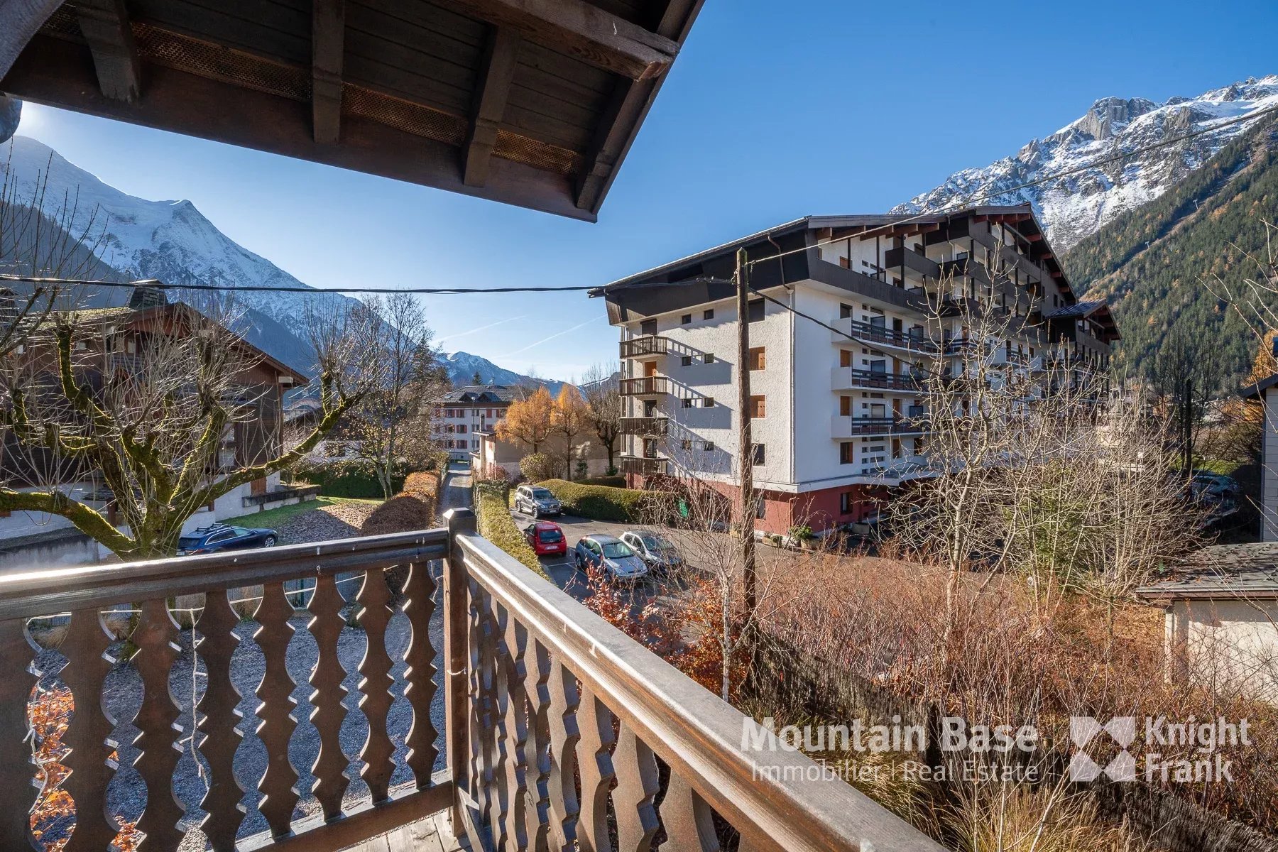 Photo of A beautifully renovated, 6-bedroom house in central Chamonix