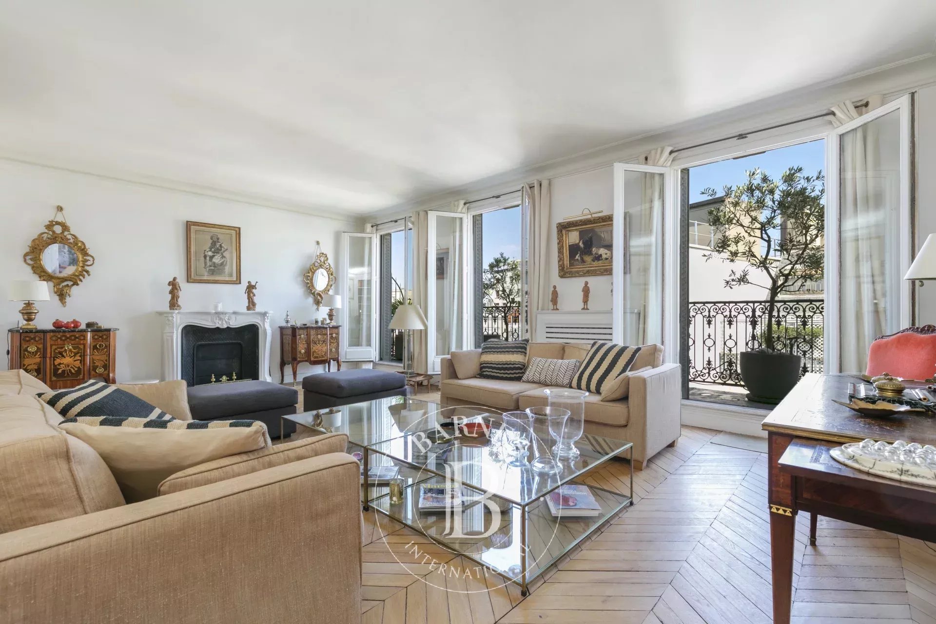 Квартира Neuilly-sur-Seine