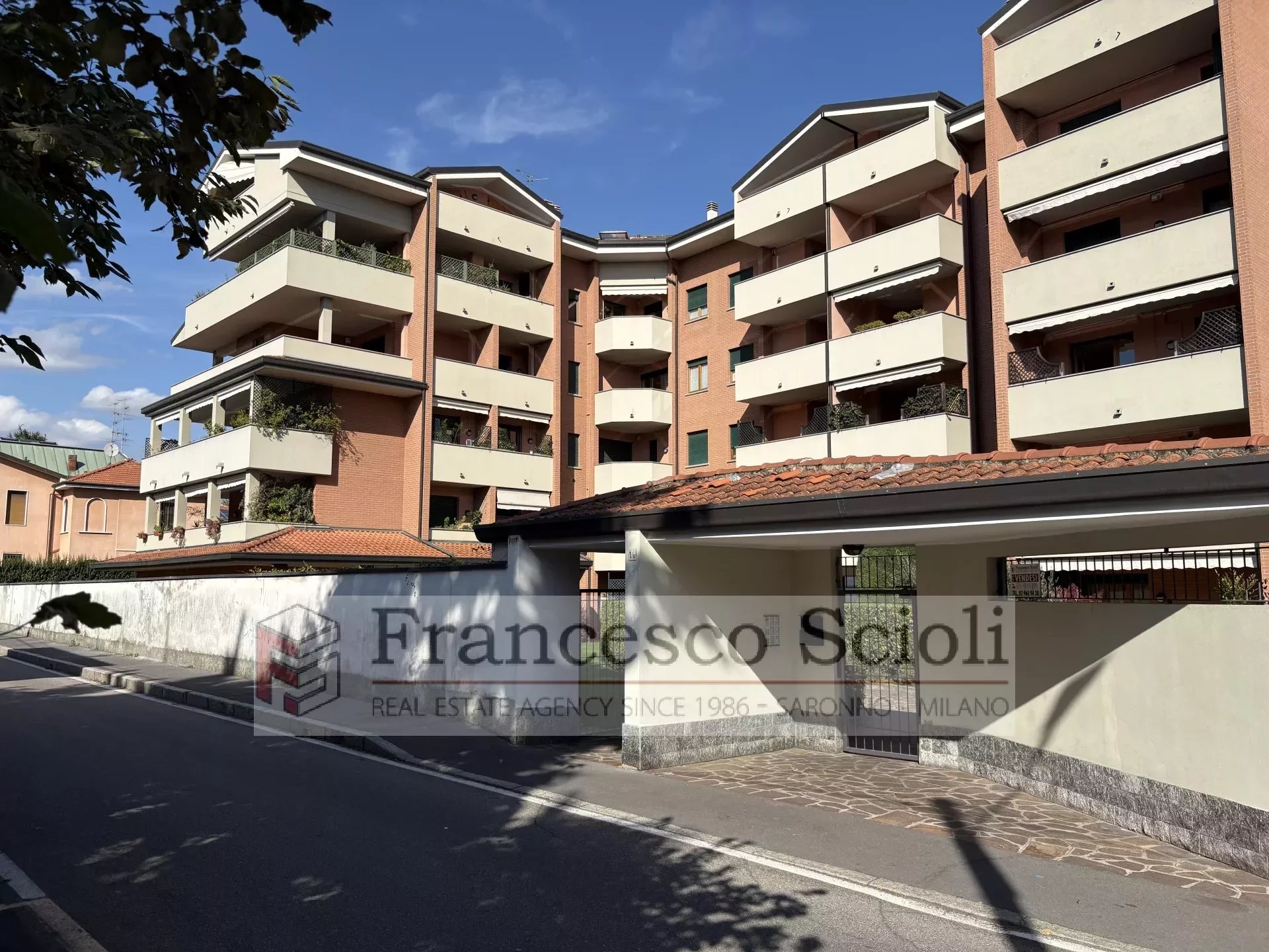 Vendita Appartamento Saronno