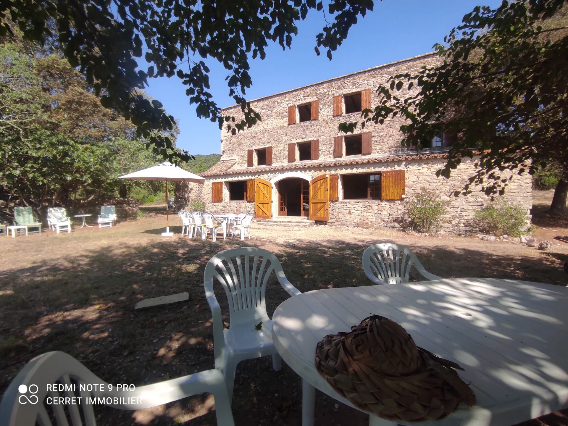 Maison en pierres de caractère