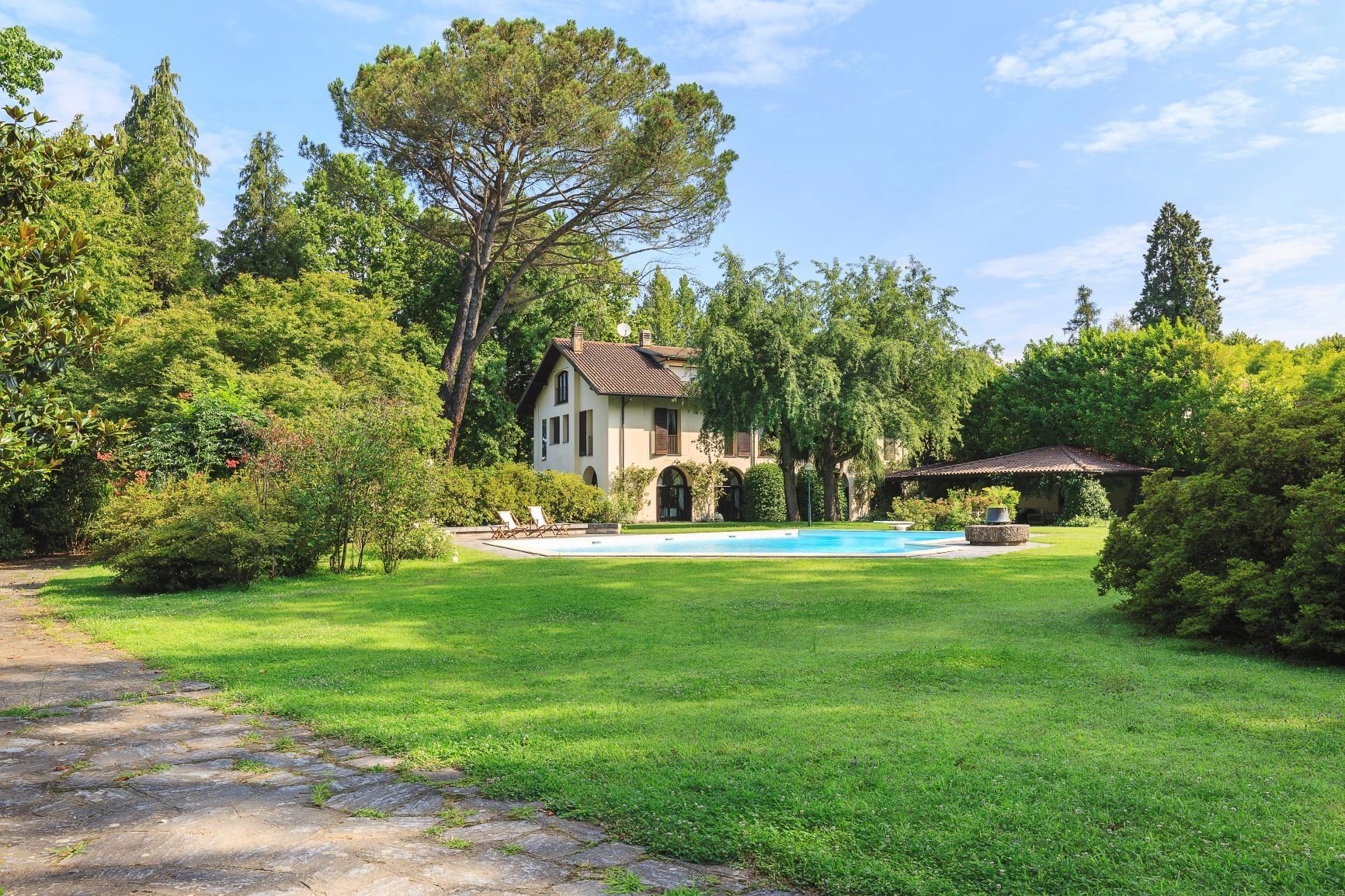 Villa in the Ticino National Park. Lake Maggiore - picture 27 title=