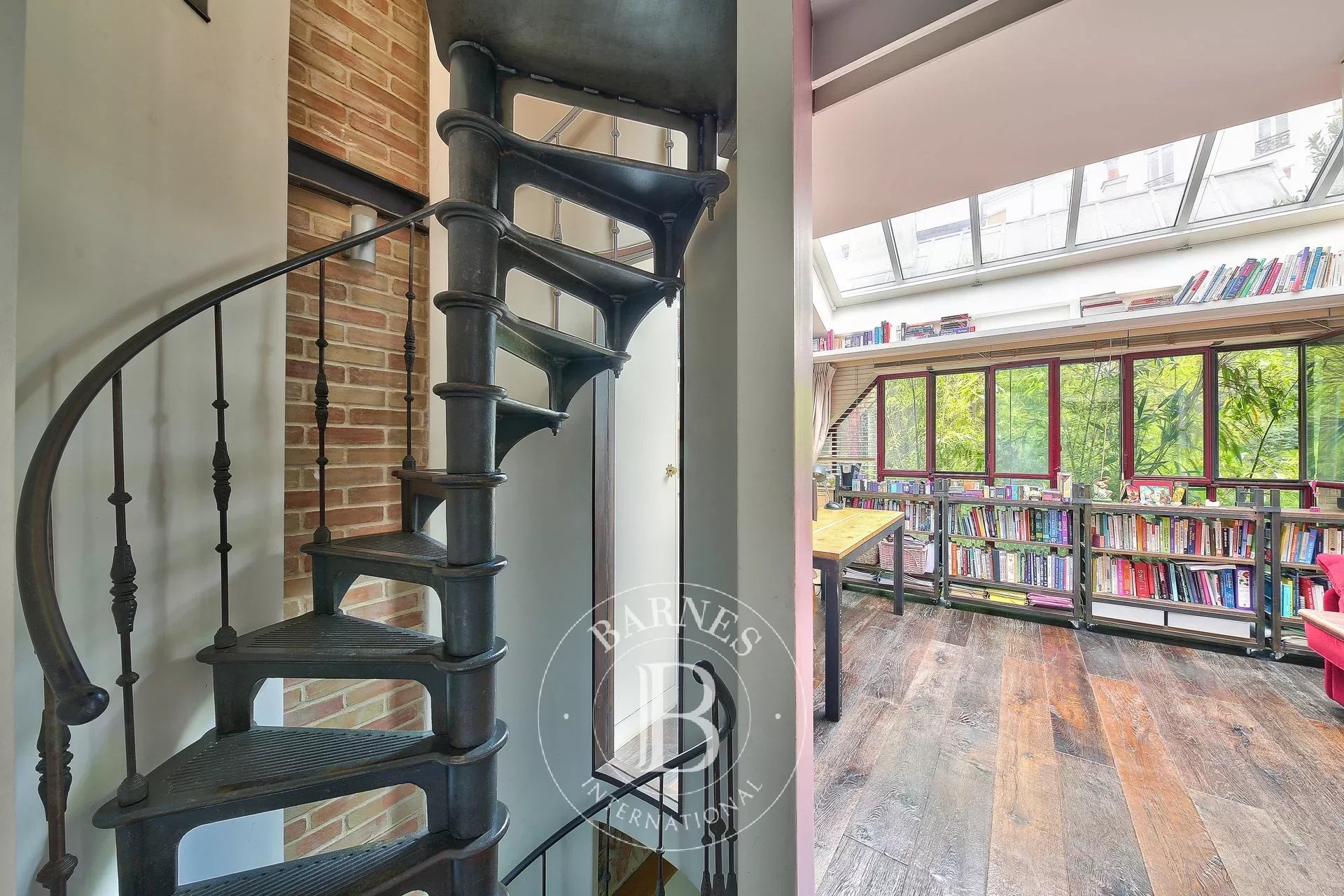 Daire Paris 18ème - picture 10