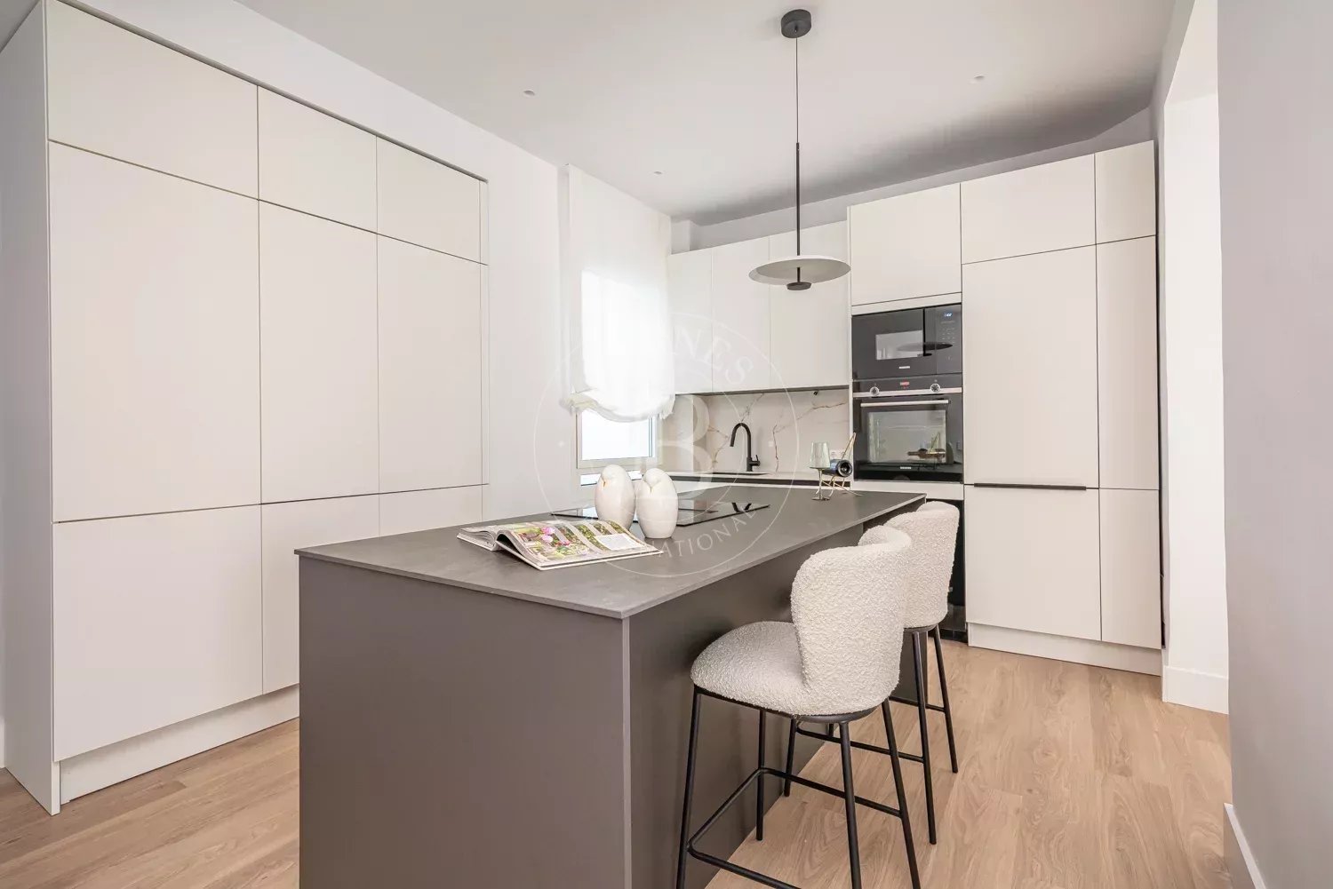 Daire Madrid - picture 11