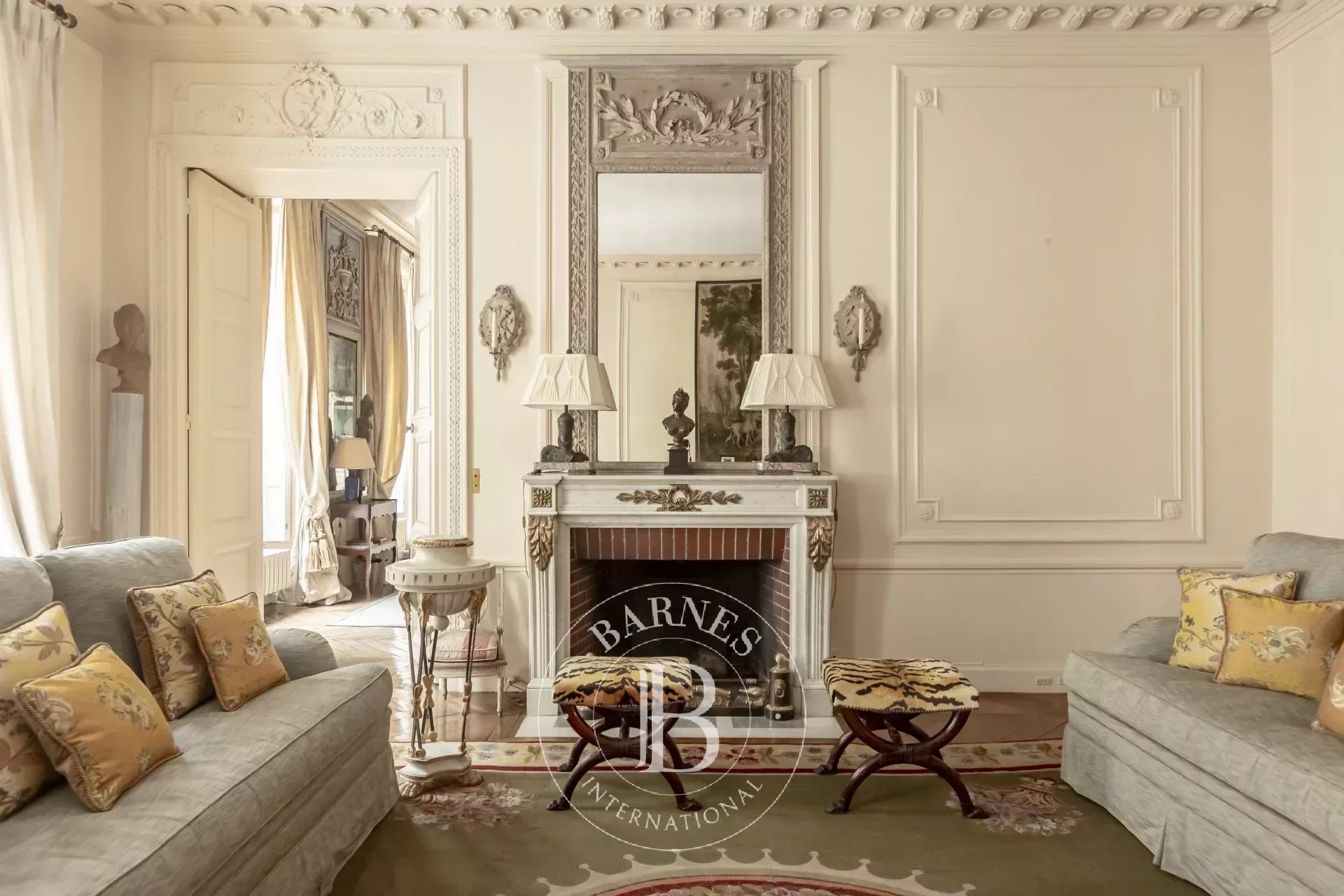 Daire Paris 8ème - picture 4