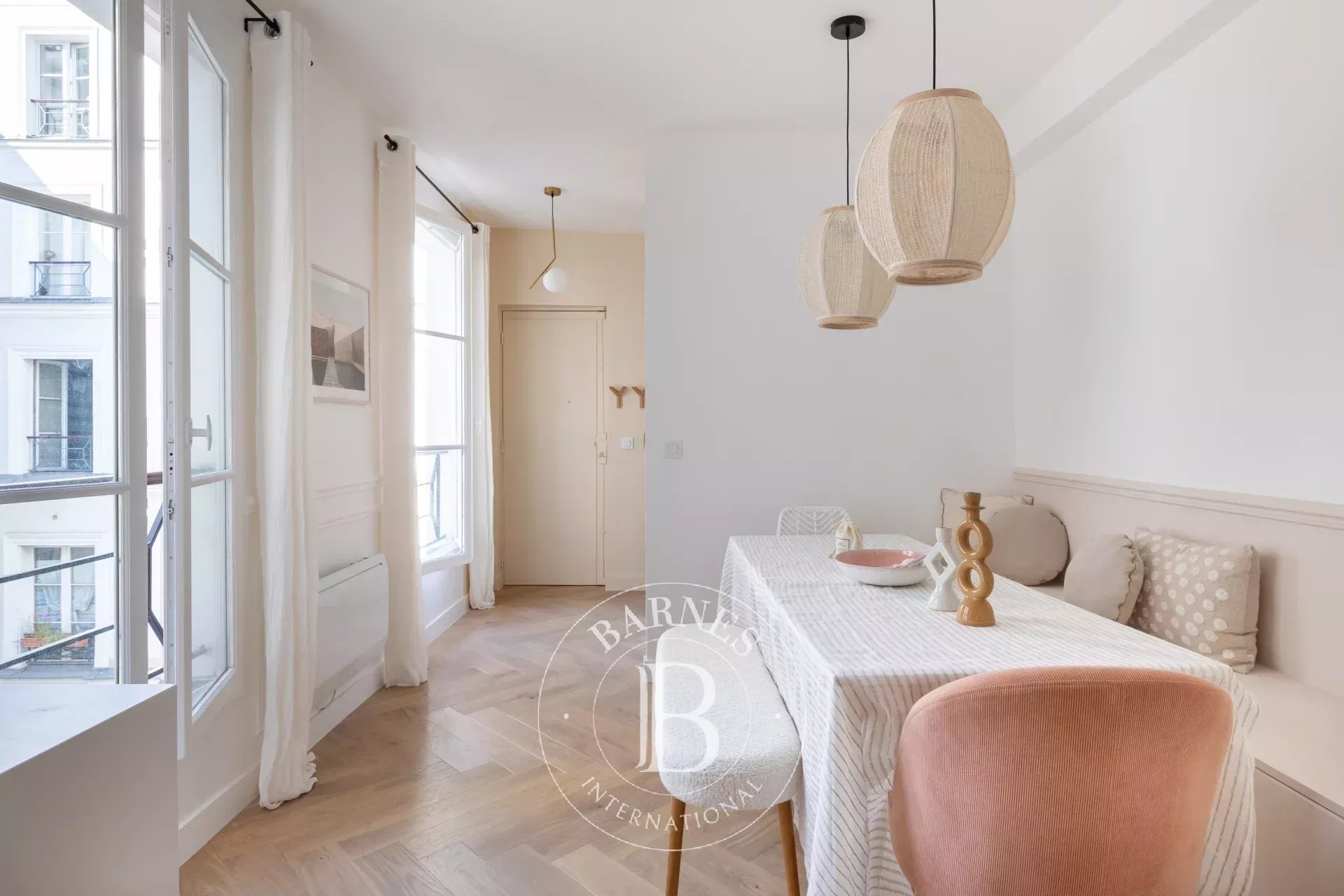 Daire Paris 3ème - picture 4