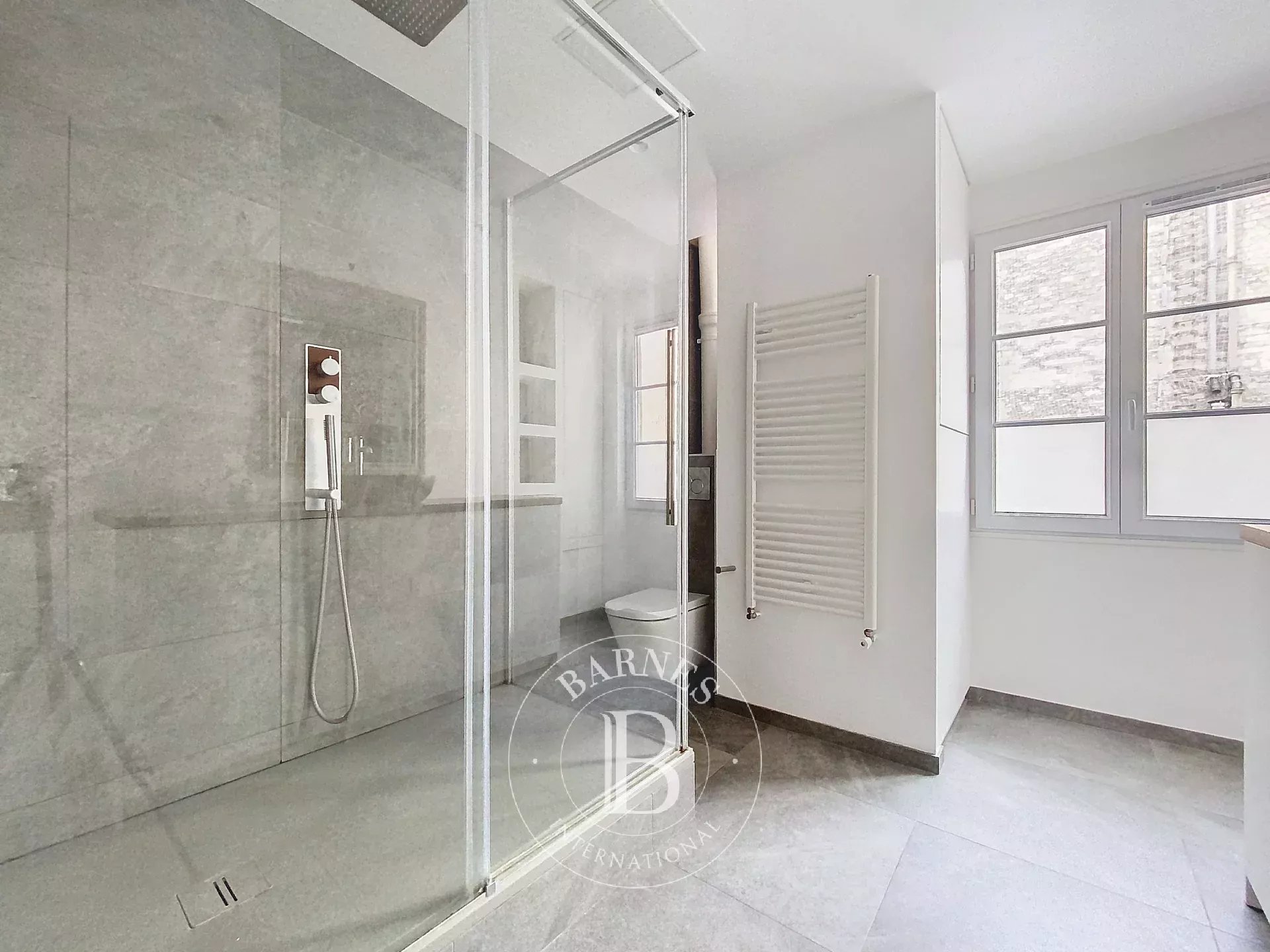 Daire Paris 18ème - picture 19