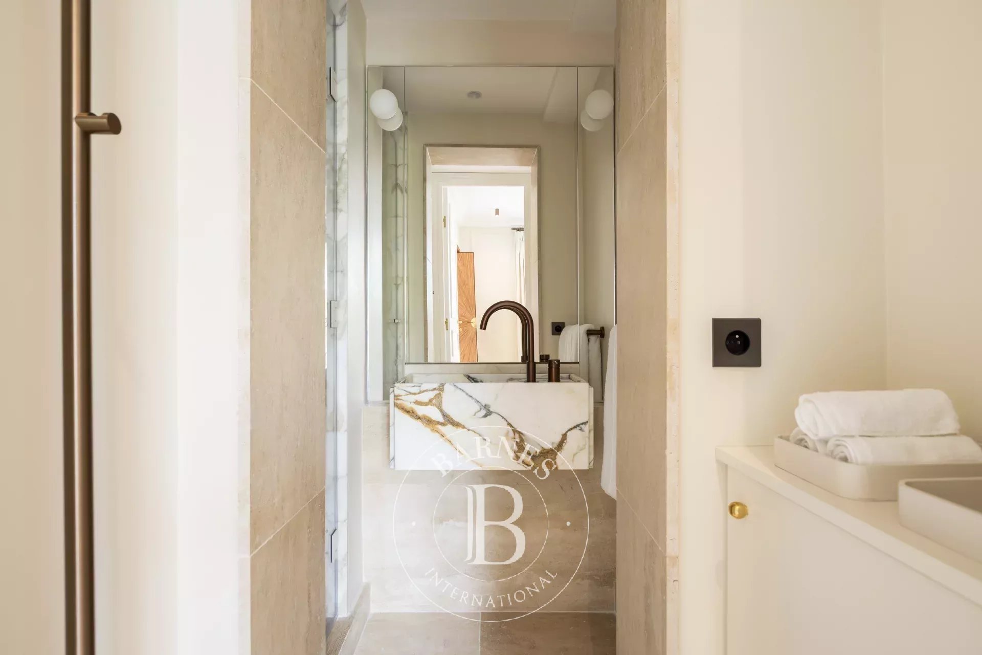 Daire Paris 7ème - picture 18