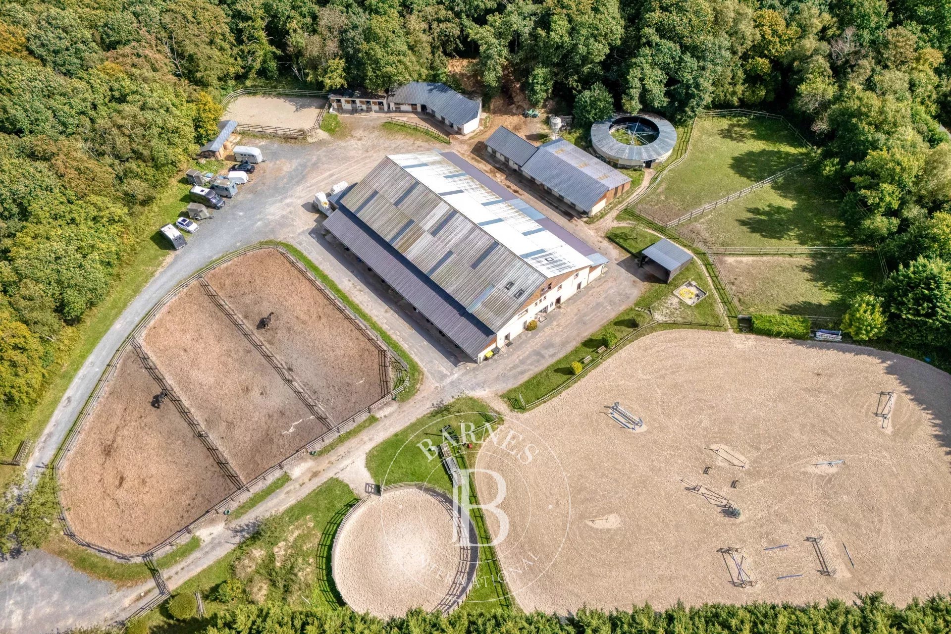 Domaine équestre Villerville  -  ref 86337863 (picture 3)