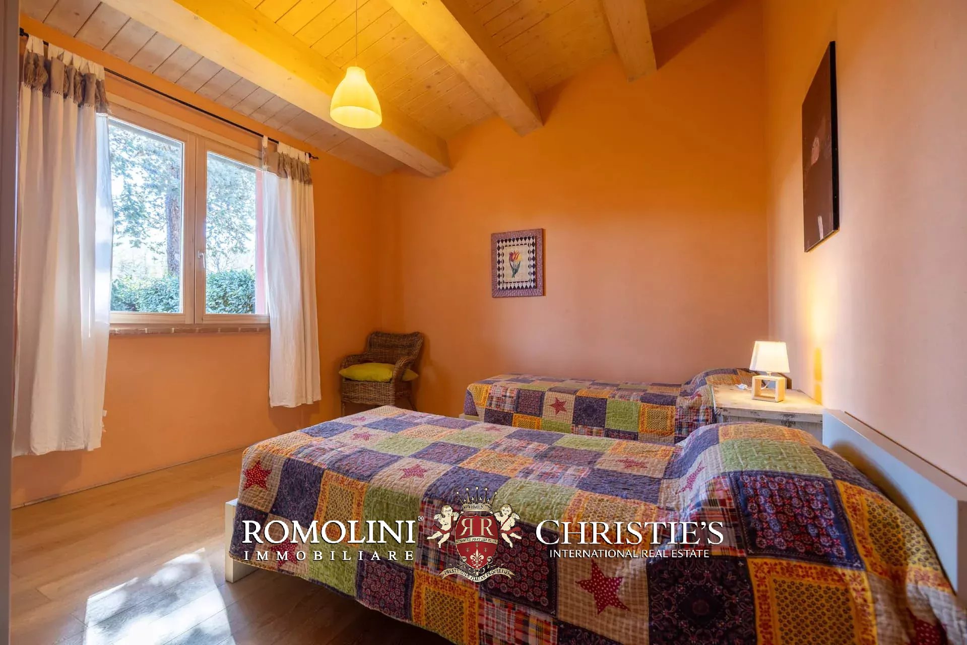 LUXUSANLAGE MIT 19 WOHNUNGEN IN DER TOSKANA, VAL D'ORCIA