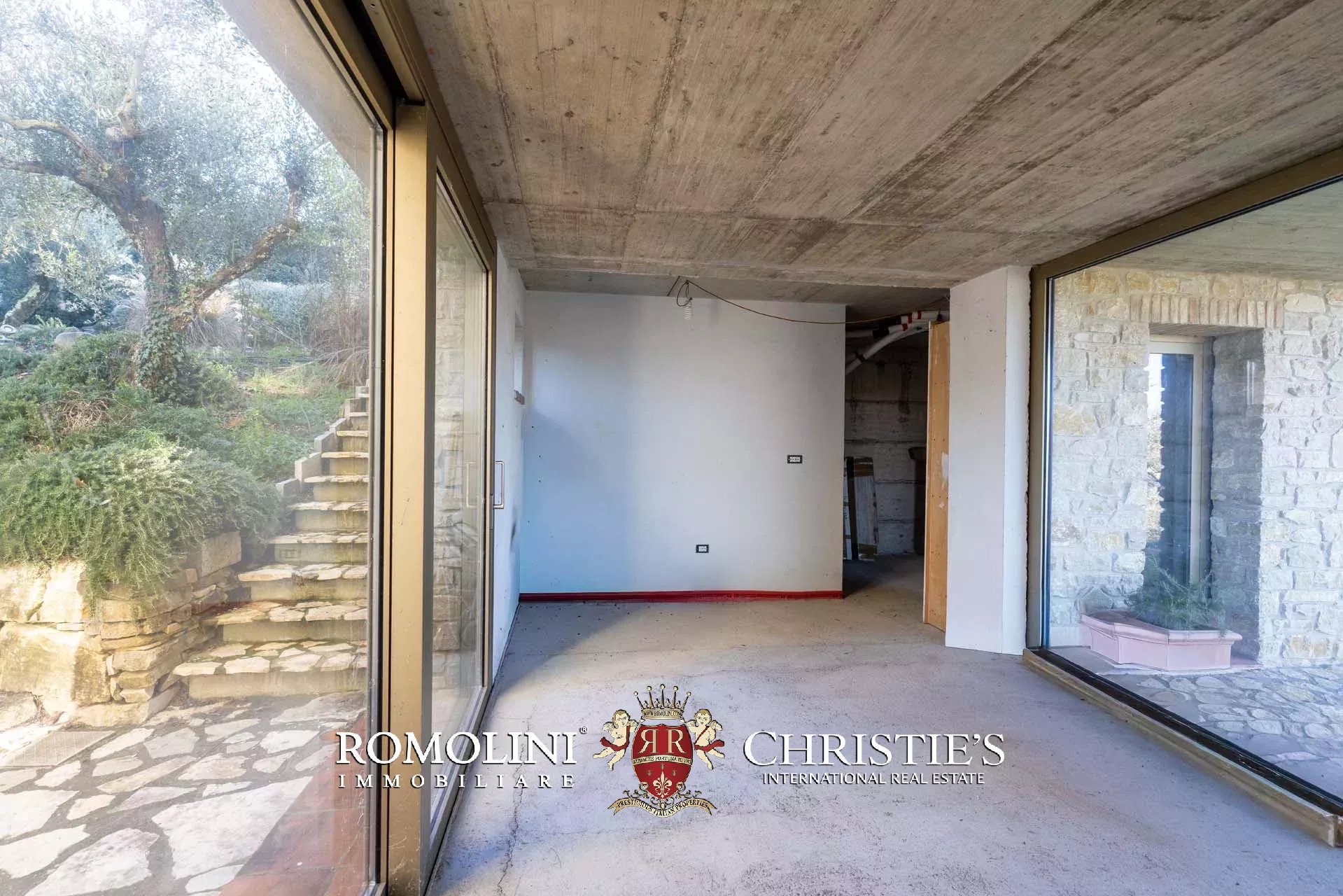 4 Bedroom Villa/Townhouse's Image 64