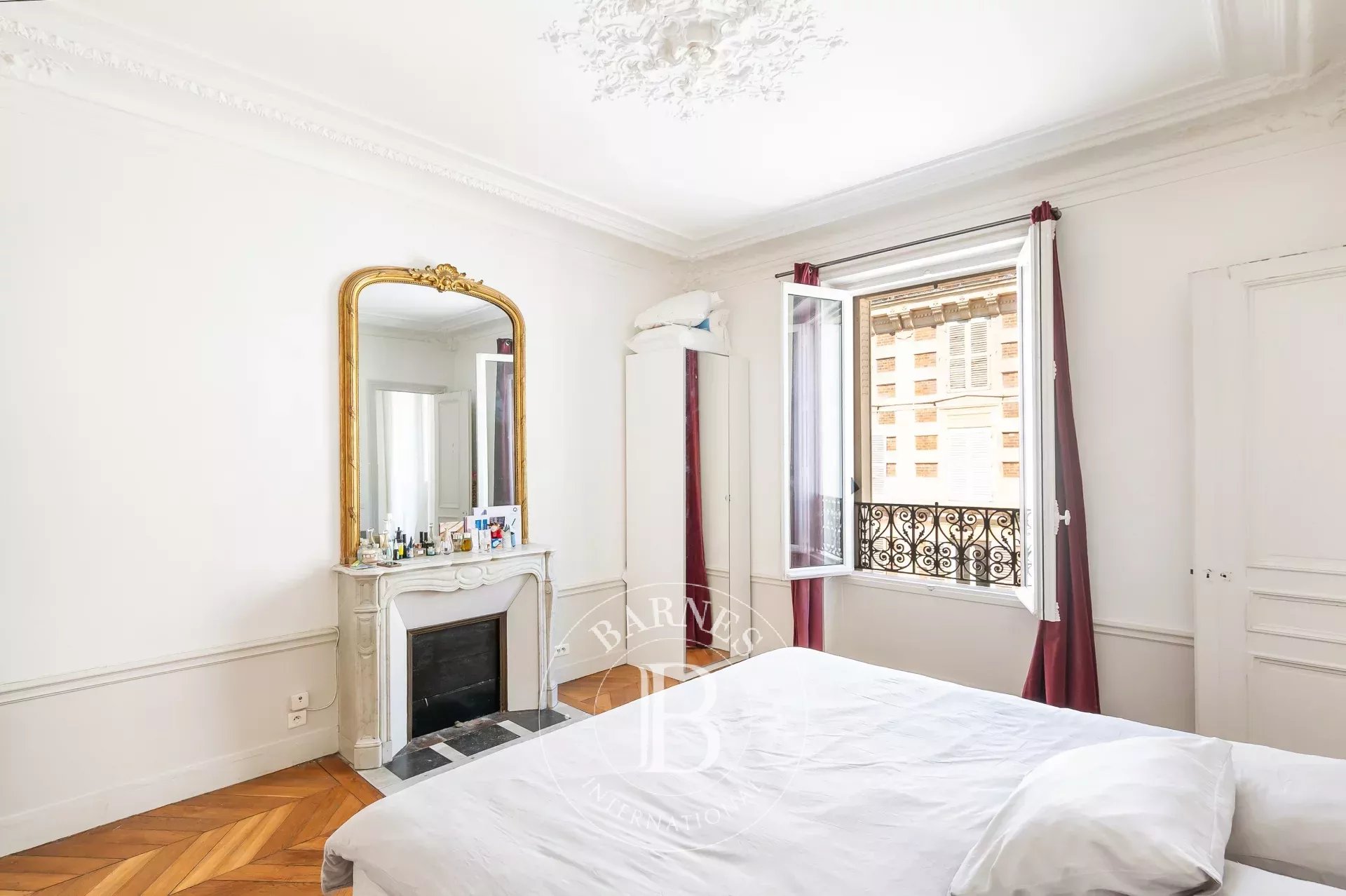 Daire Paris 9ème - picture 8