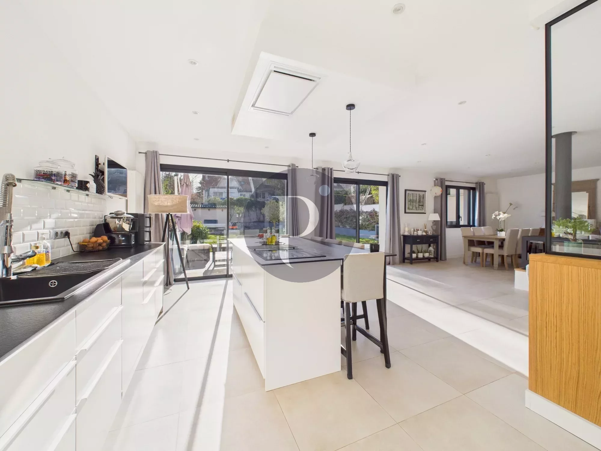 vente-maison-7-pieces-igny-86209421