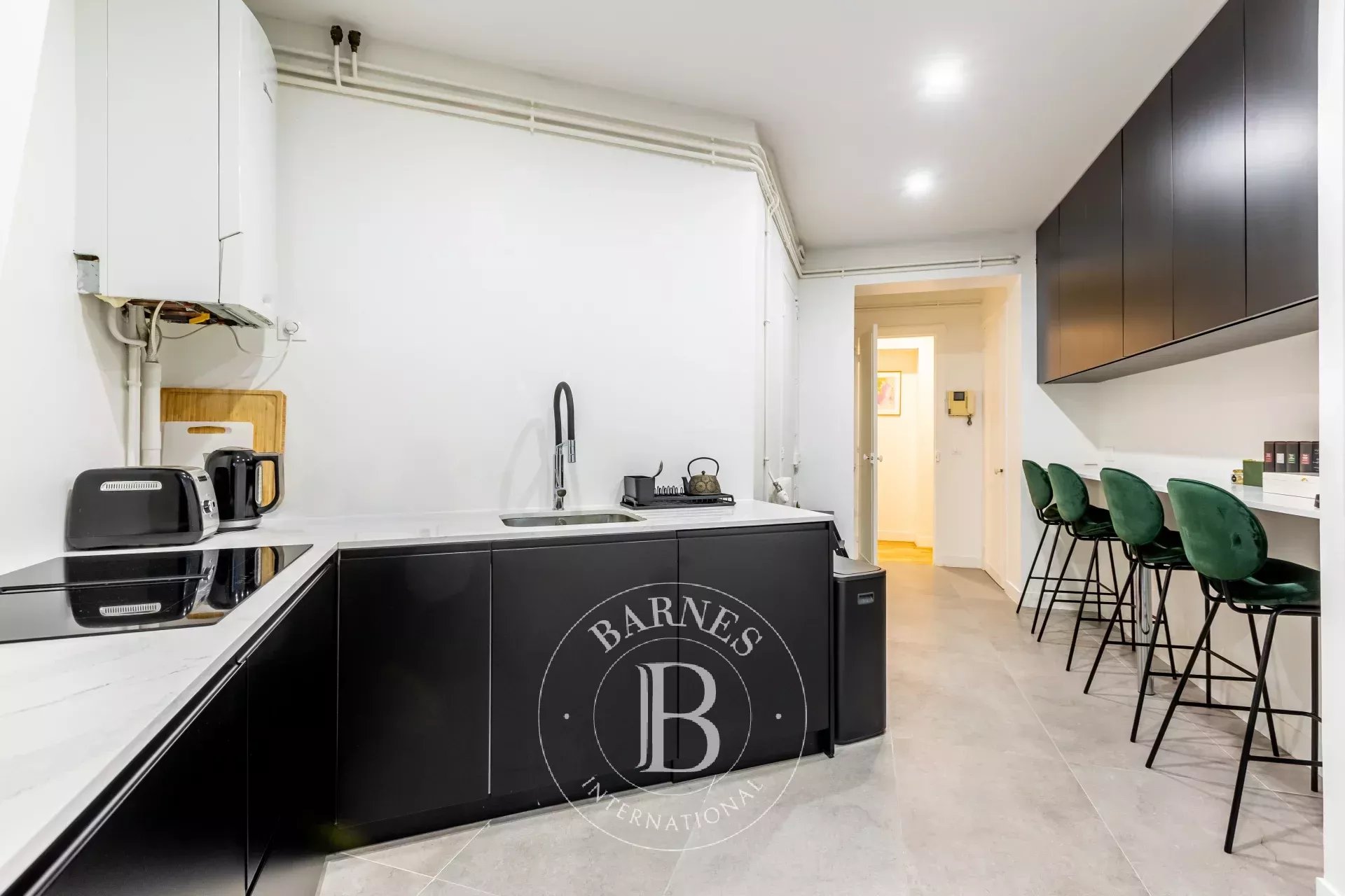 Daire Paris 8ème - picture 6