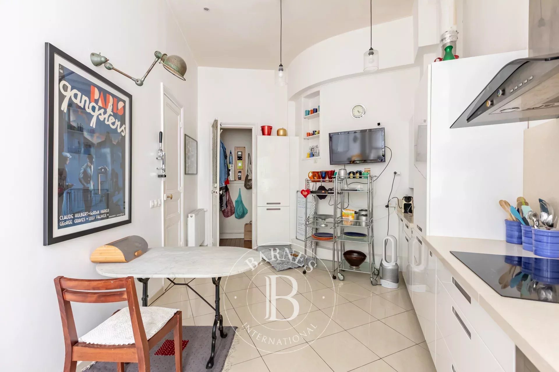 Daire Paris 8ème - picture 10