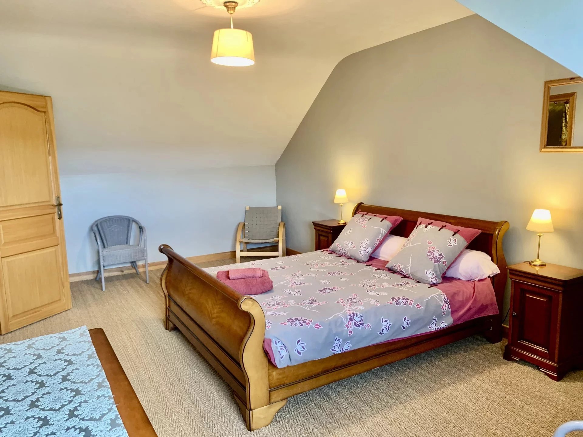 House in Saint-Yrieix-les-Bois - Image 5