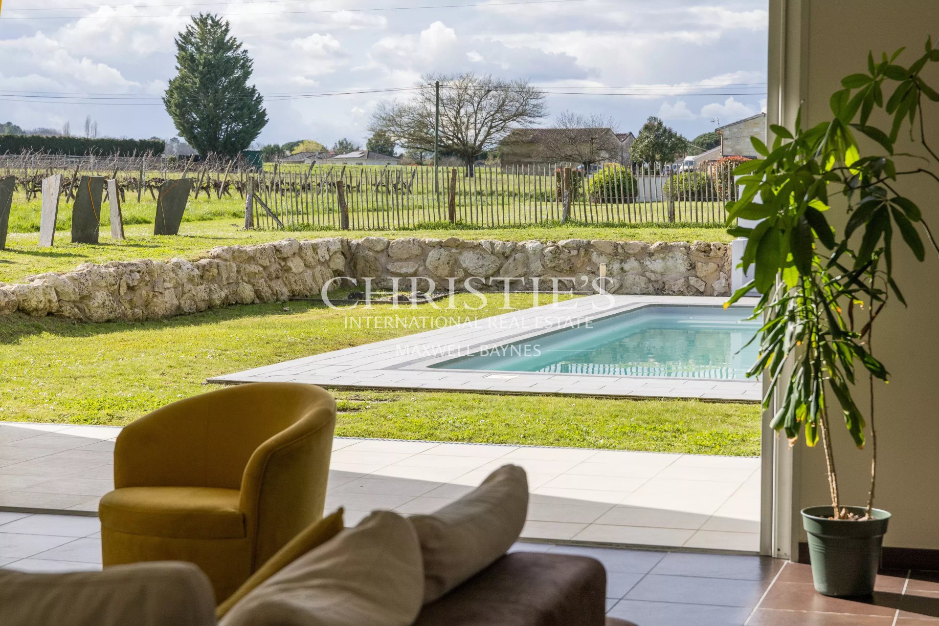 4 Bedroom Villa/Townhouse's Image 12