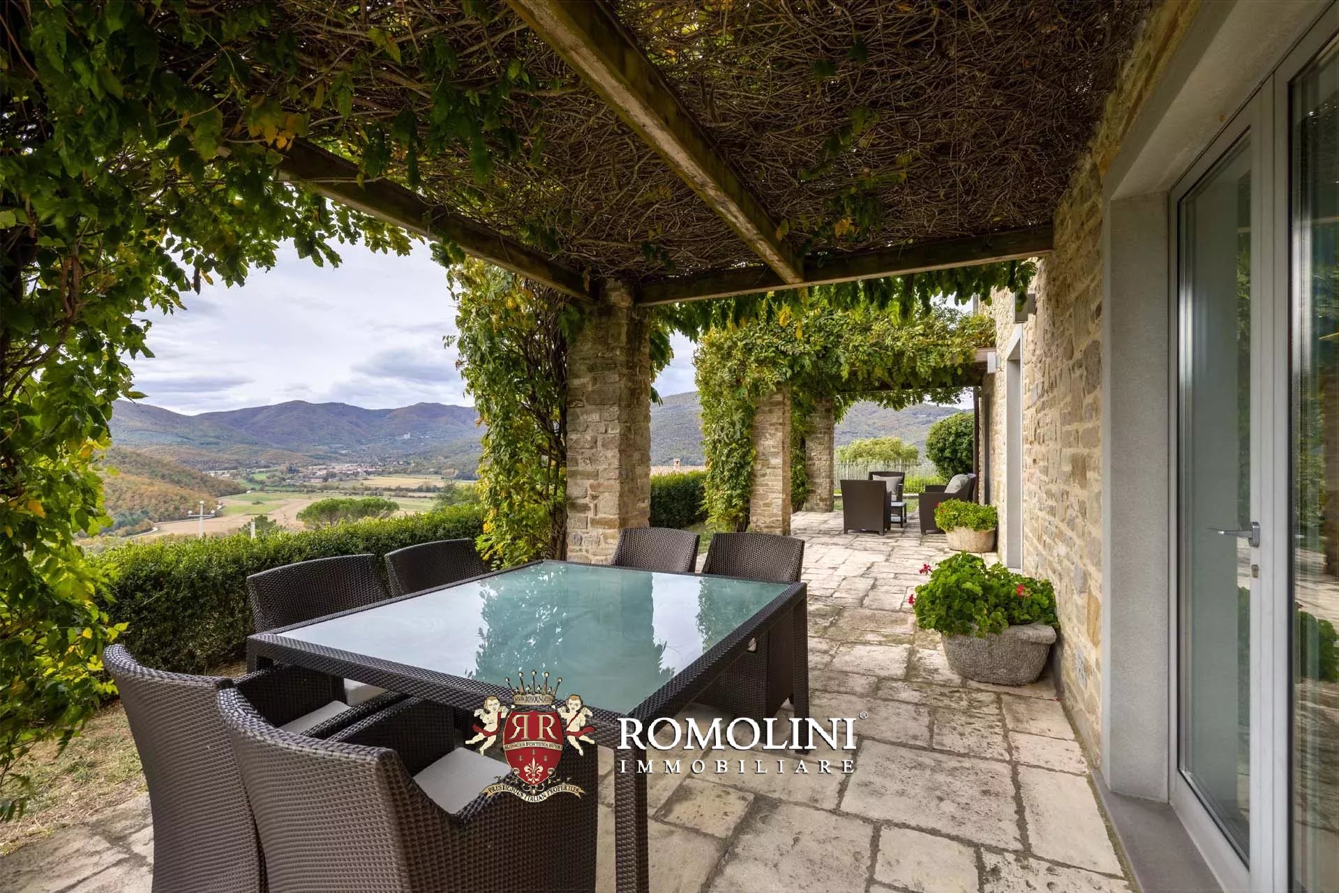 7 Bedroom Villa/Townhouse's Image 93
