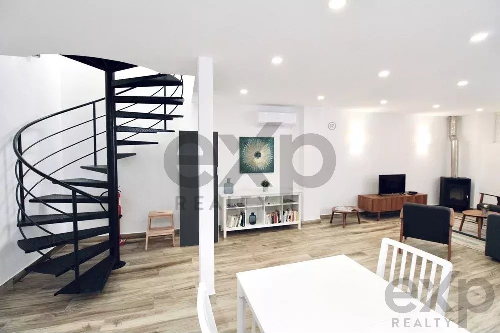 Elegant Villa: Modern Paradise in Fuseta 85949001 image 5