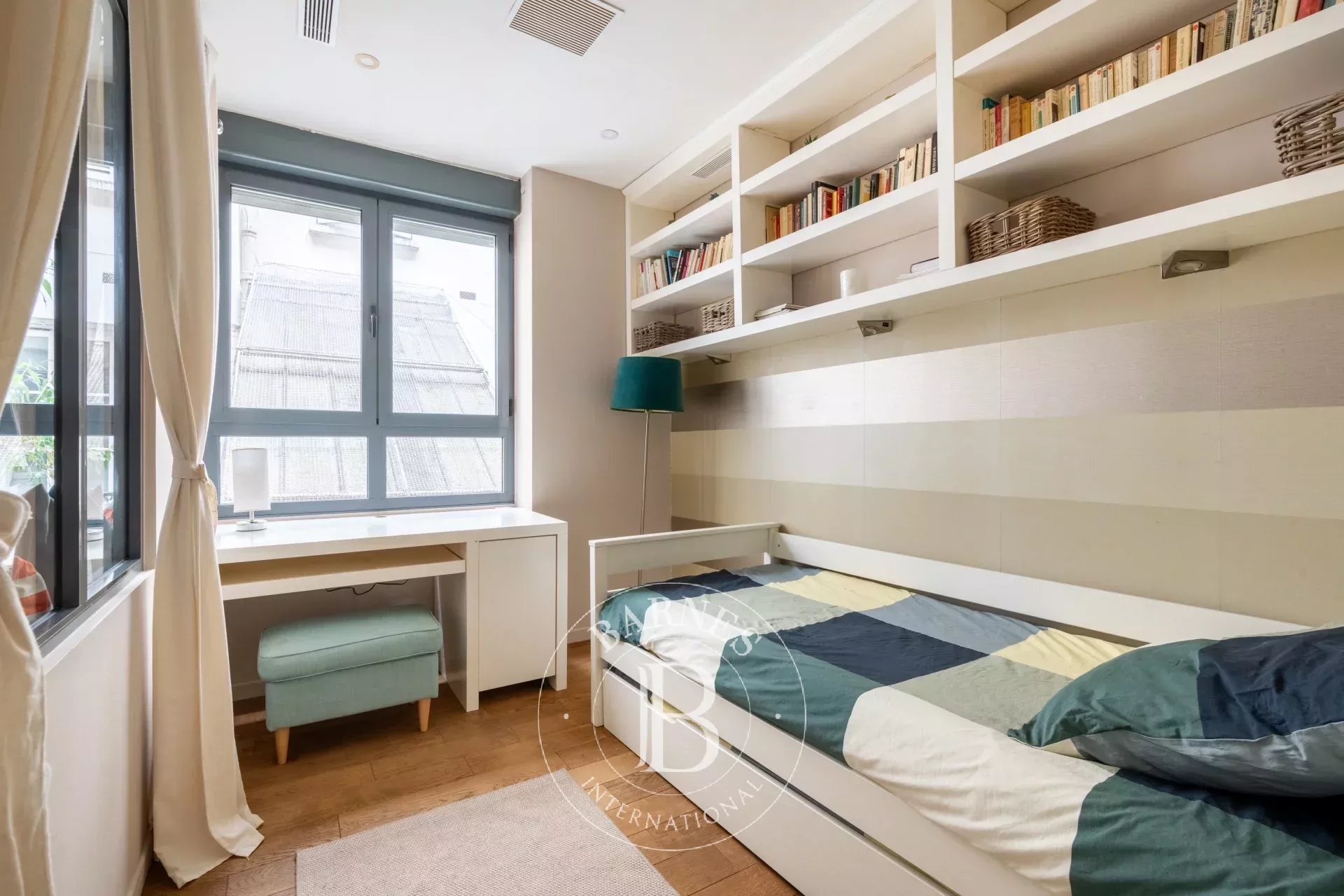 Daire Paris 8ème - picture 8