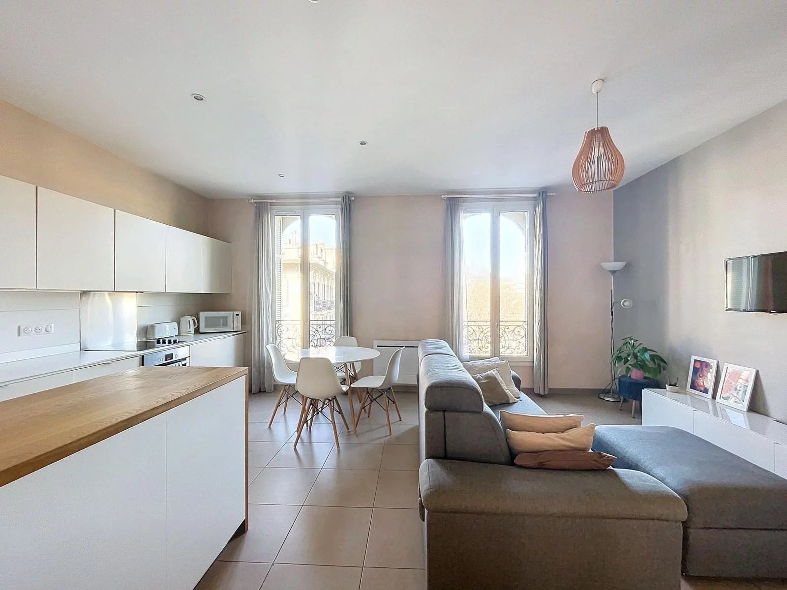Agence immobilière de 
