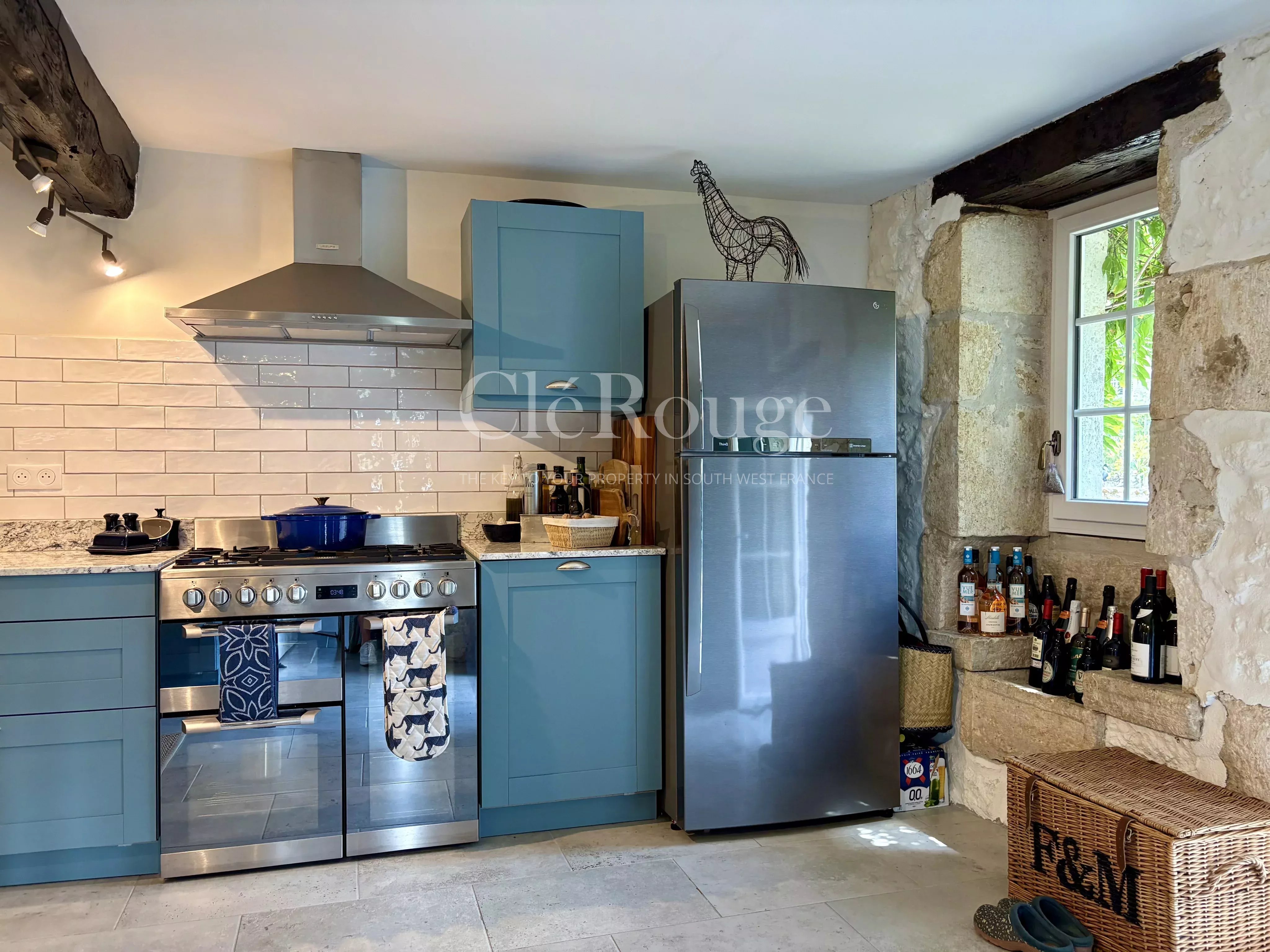 Proche de Duras - Maison en pierre au charme intemporel avec piscine chauffée