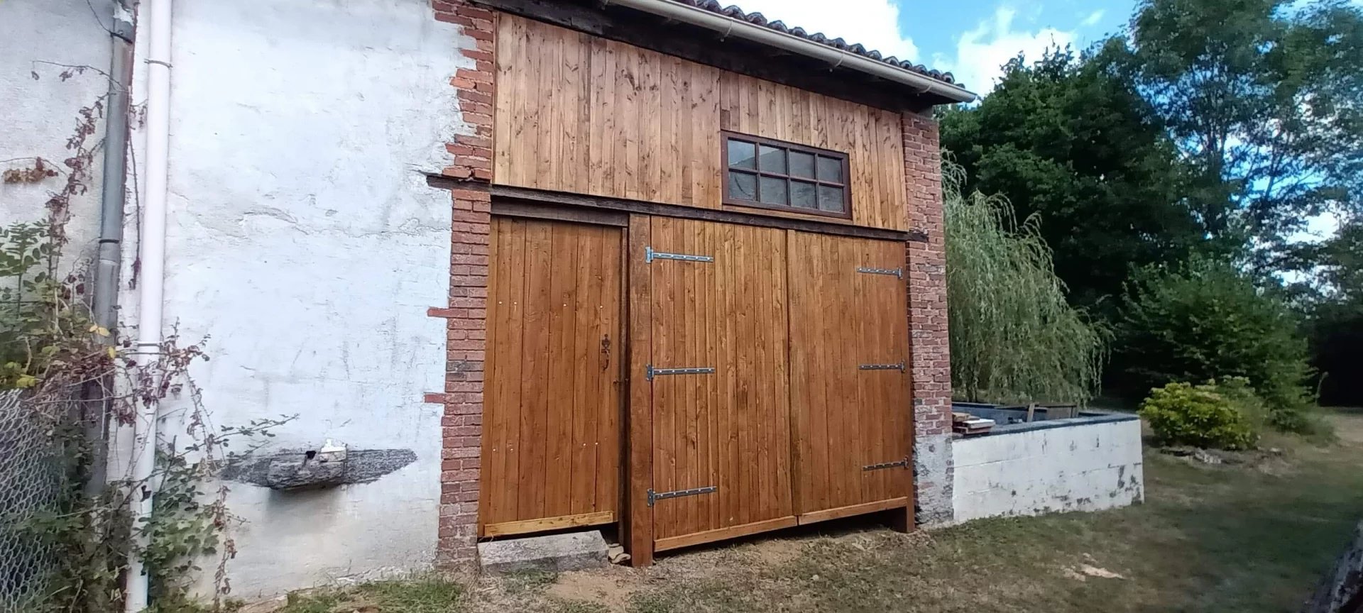 Maison de campagne, gîte, grange et jardins – Le Dorat - 87 - Photo 2