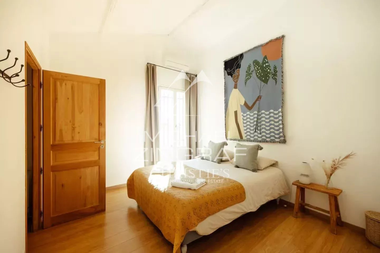 9 Bedroom Villa/Townhouse's Image 14