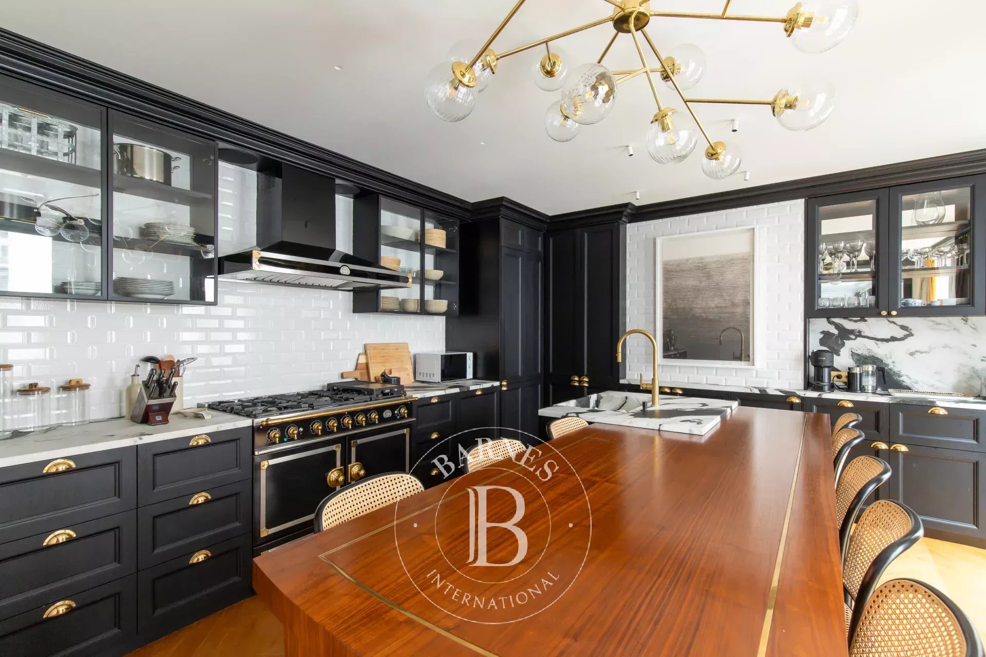 Daire Paris 8ème - picture 7